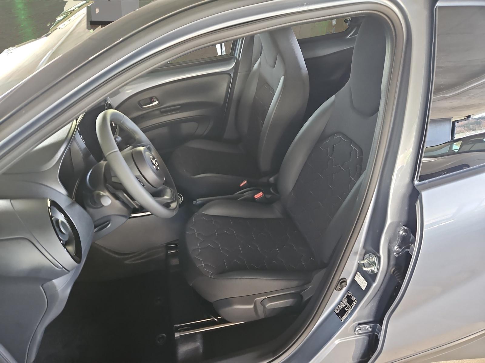 TOYOTA Aygo X 1.0 VVT-i Style-image-8