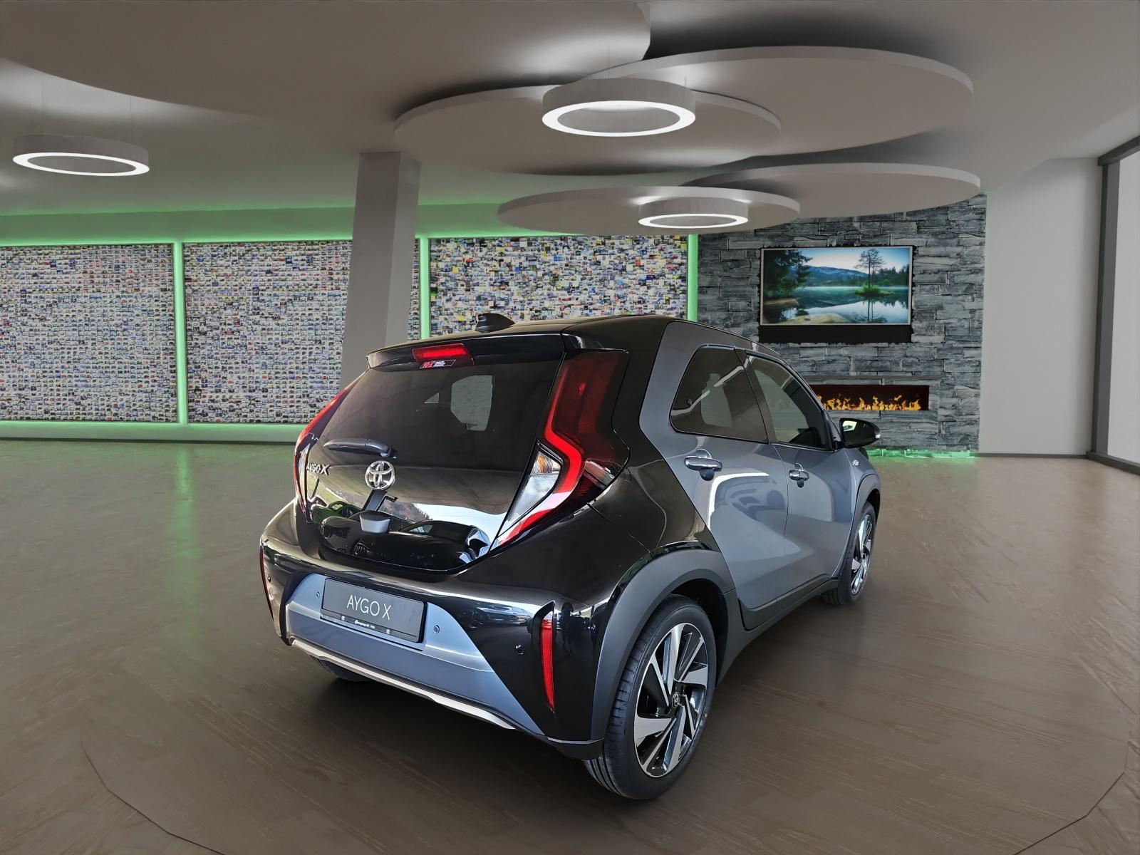 TOYOTA Aygo X 1.0 VVT-i Style-image-3