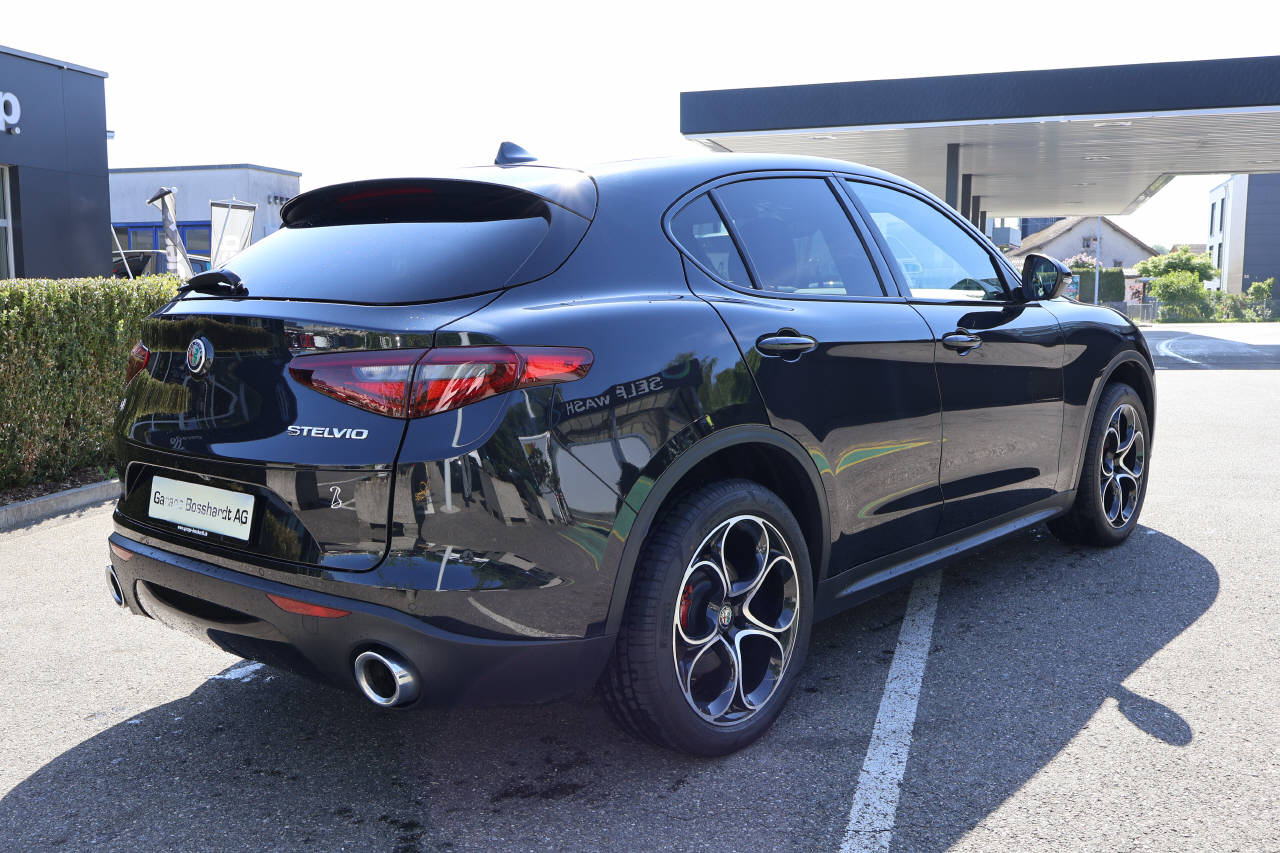 ALFA ROMEO Stelvio 2.0 Q4 280 Super-image-2