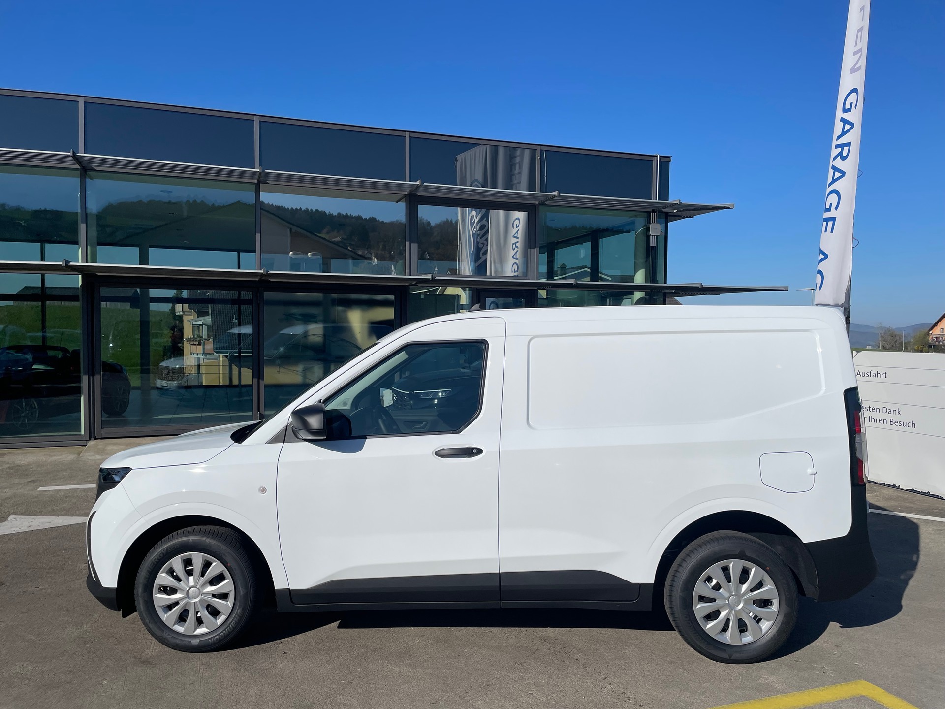FORD Transit Courier 1.0 Tre A-image-4
