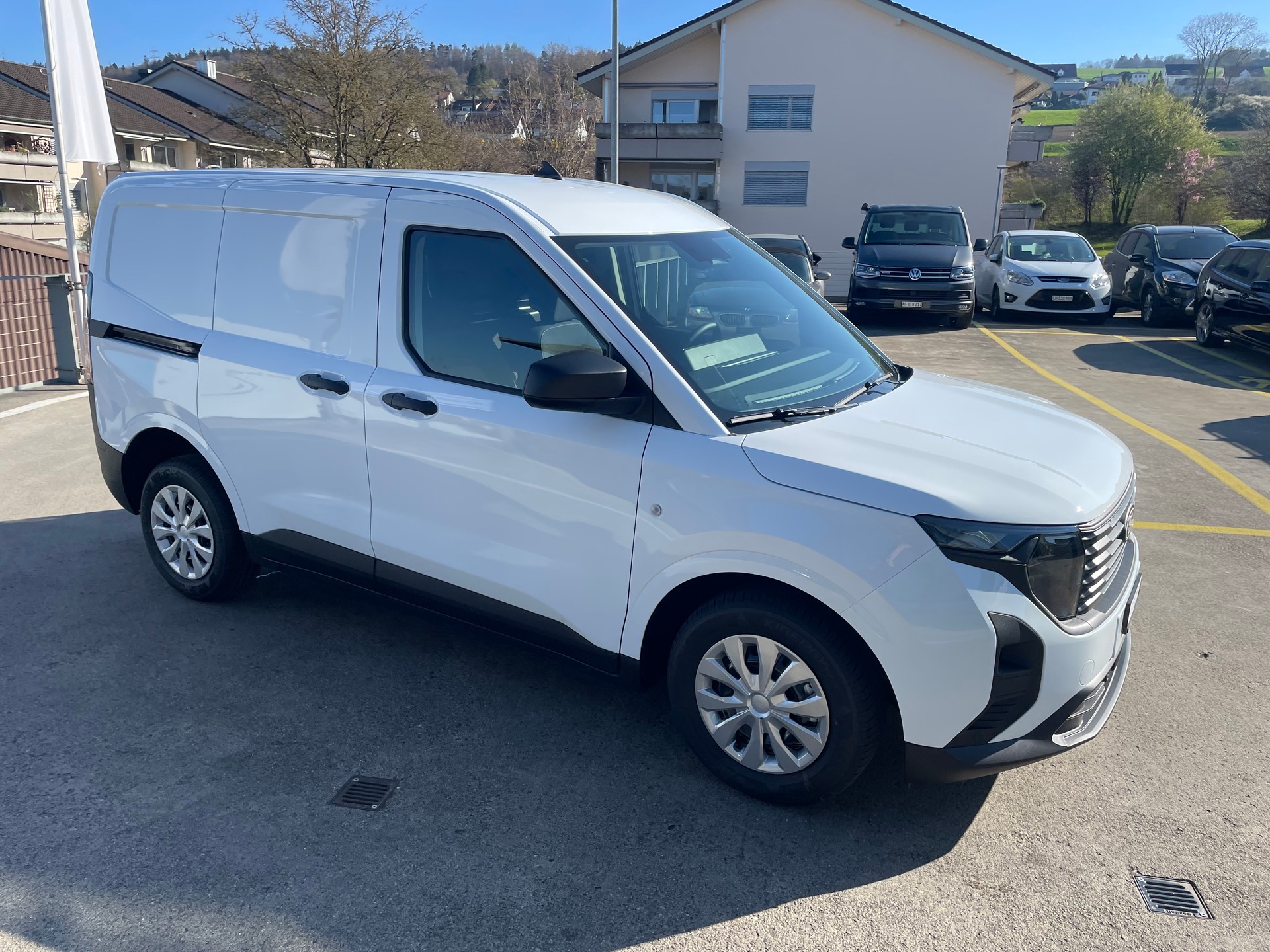 FORD Transit Courier 1.0 Tre A-image-8