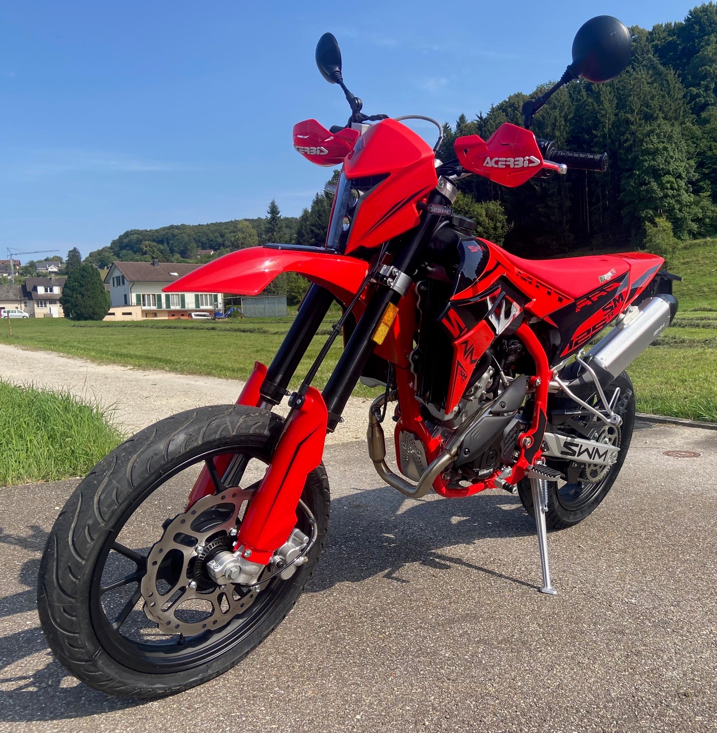 SWM SM 125 R-showroom-element-3