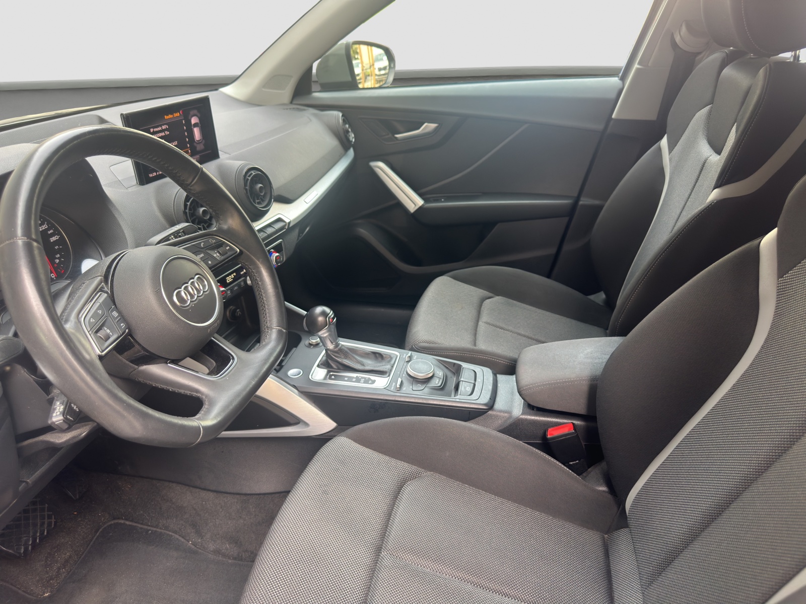 AUDI Q2 2.0 TDI sport quattro S-tronic-image-7