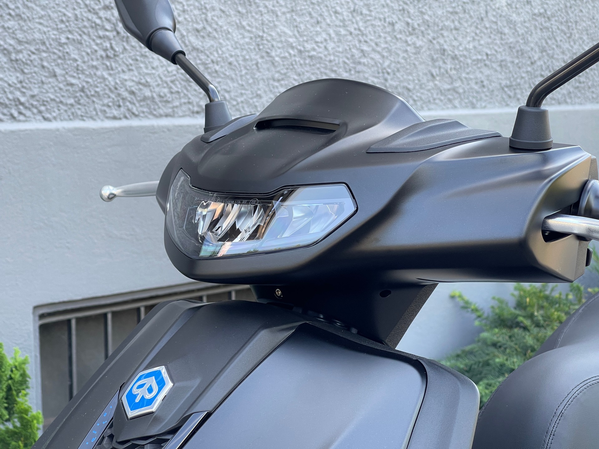 PIAGGIO Liberty 125 Sport-showroom-element-3