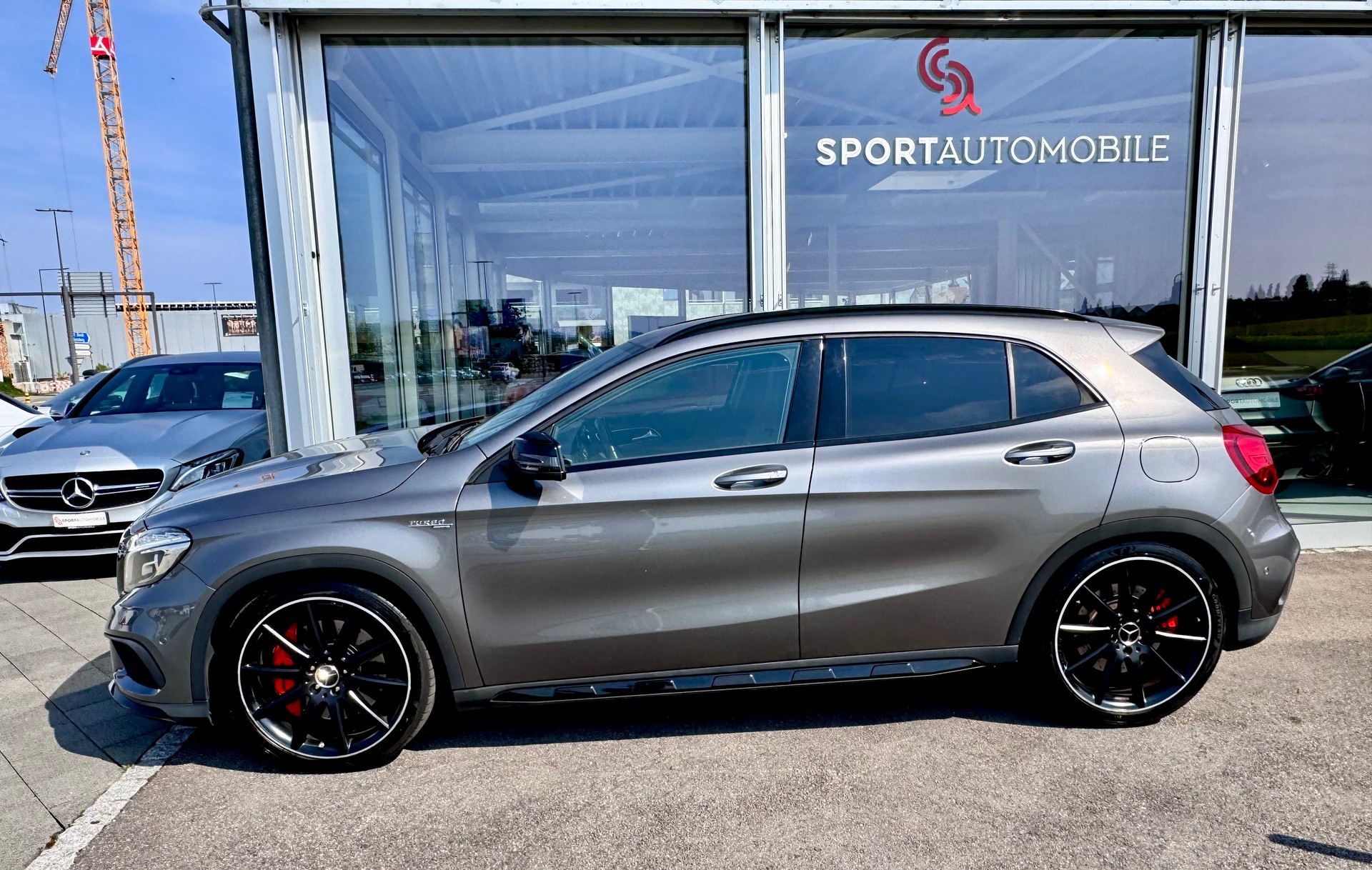 MERCEDES-BENZ GLA 45 AMG 4Matic 7G-DCT-image-7