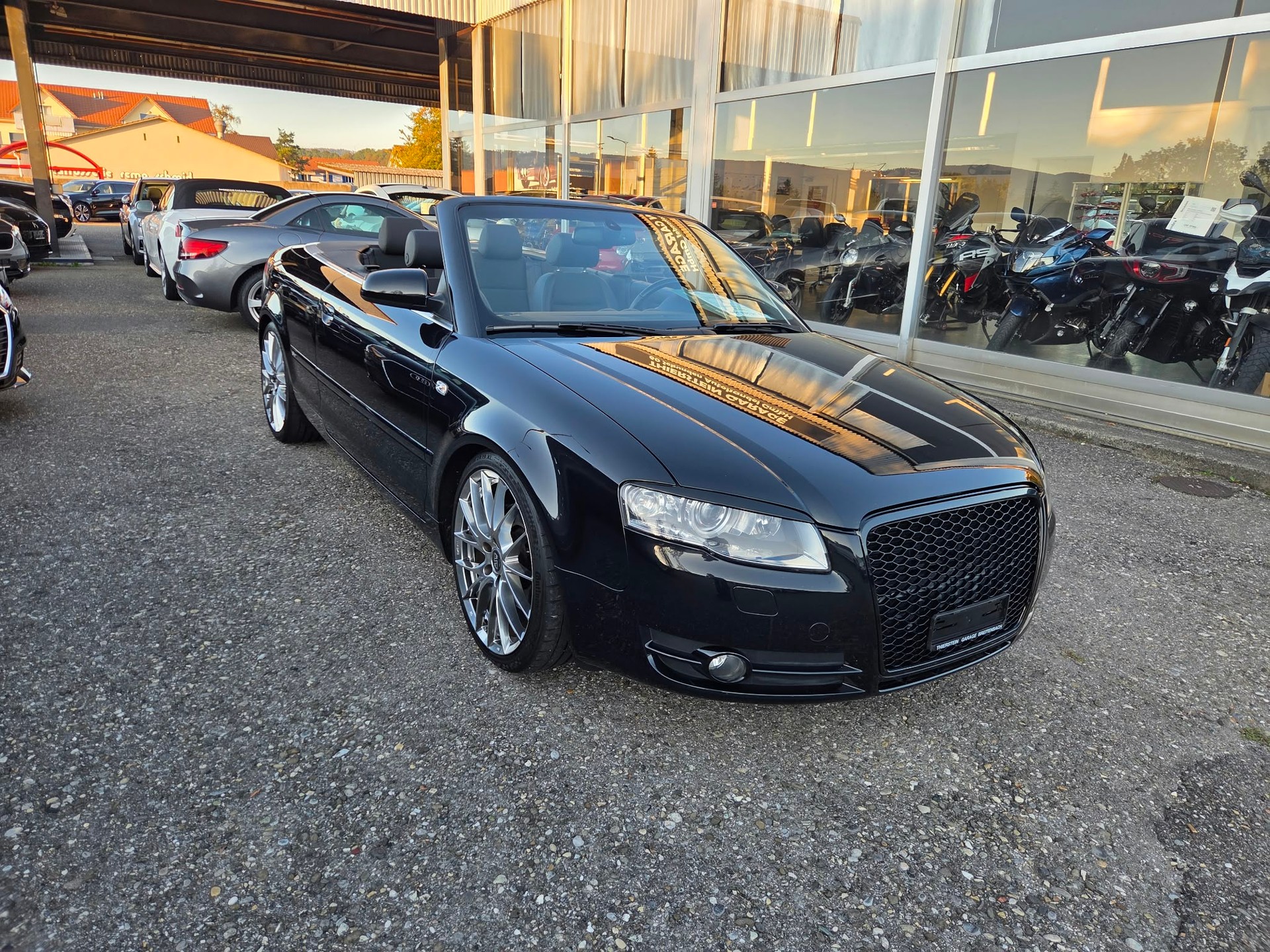 AUDI A4 Cabriolet 1.8 Turbo S-Line Innen & Aussen-image-1