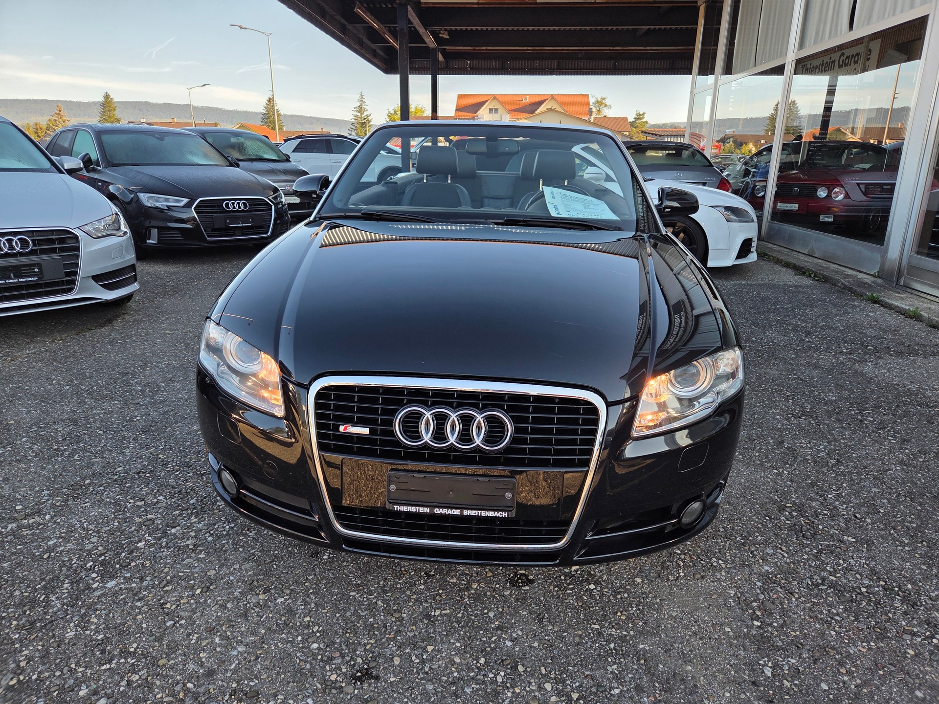 AUDI A4 Cabriolet 1.8 Turbo S-Line Innen & Aussen-image-9