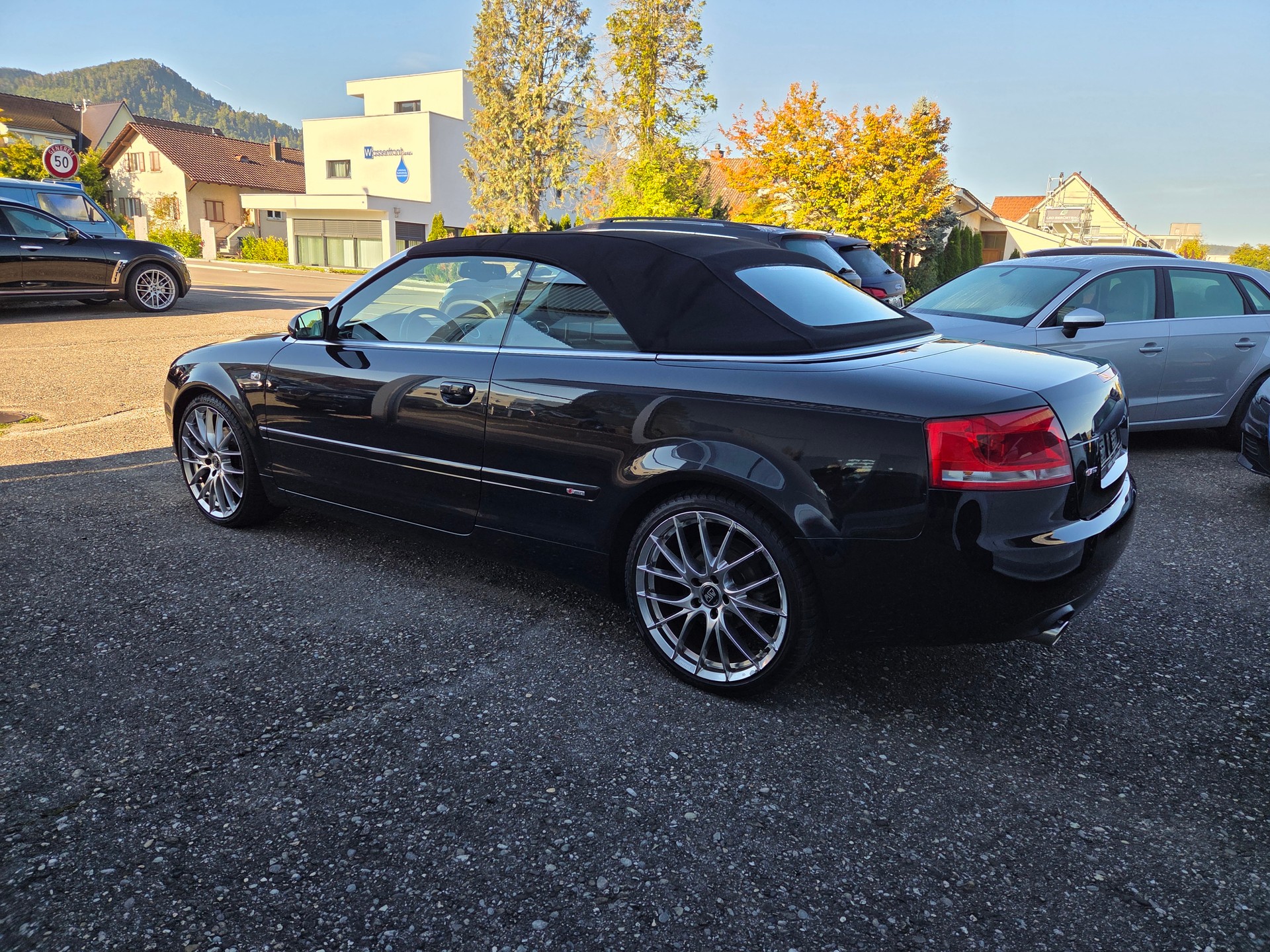 AUDI A4 Cabriolet 1.8 Turbo S-Line Innen & Aussen-image-4