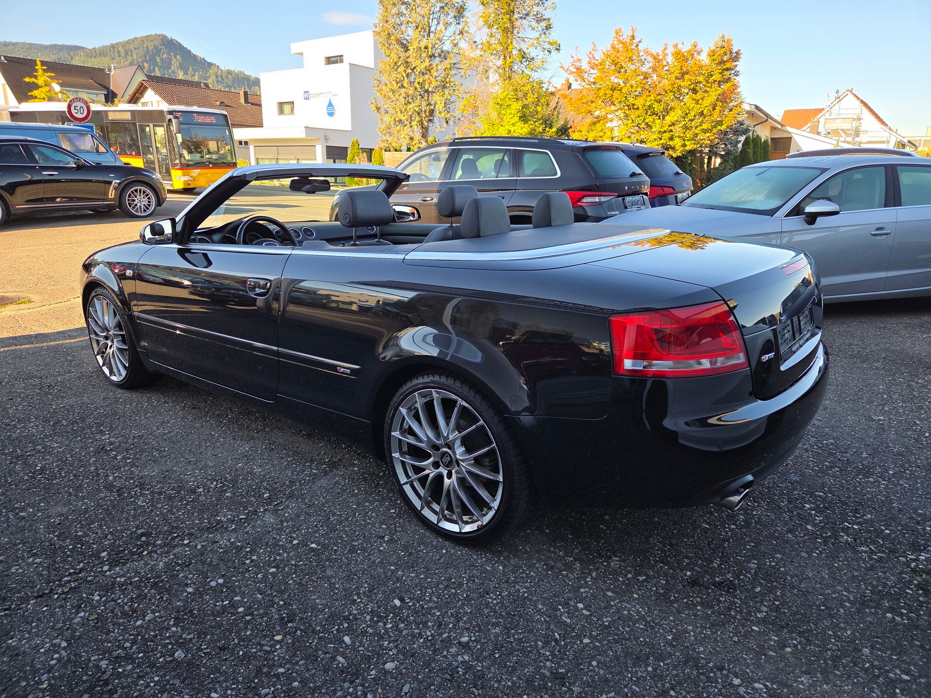 AUDI A4 Cabriolet 1.8 Turbo S-Line Innen & Aussen-image-5