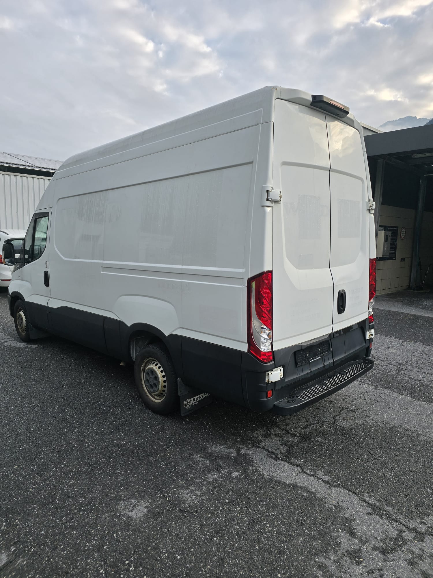 IVECO 35 S 13 V-image-4