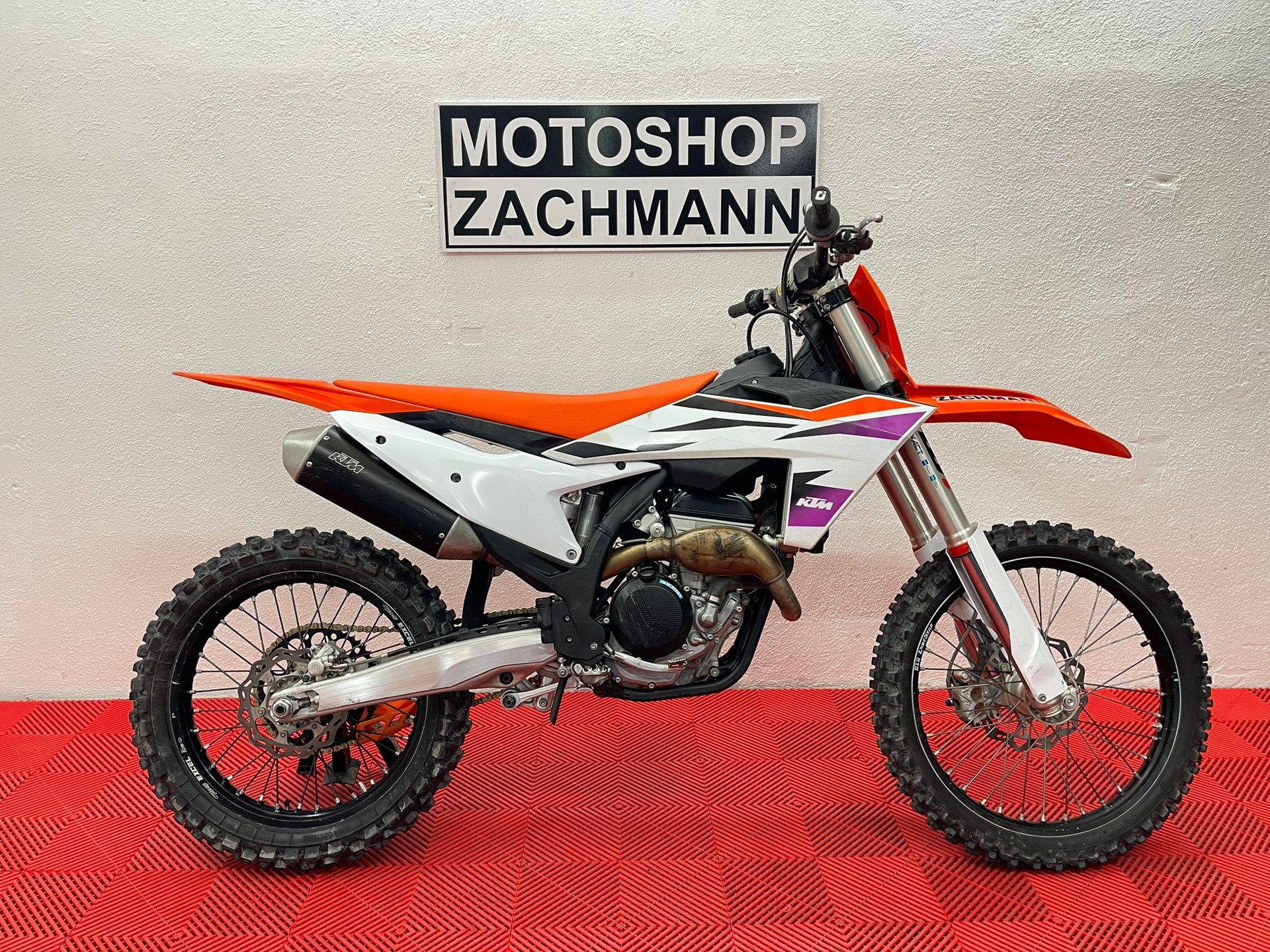 KTM 250 SX-F 2024