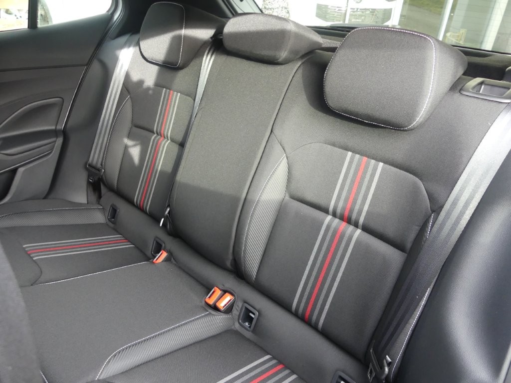 SKODA Fabia 1.5 TSI 130 DSG-image-11