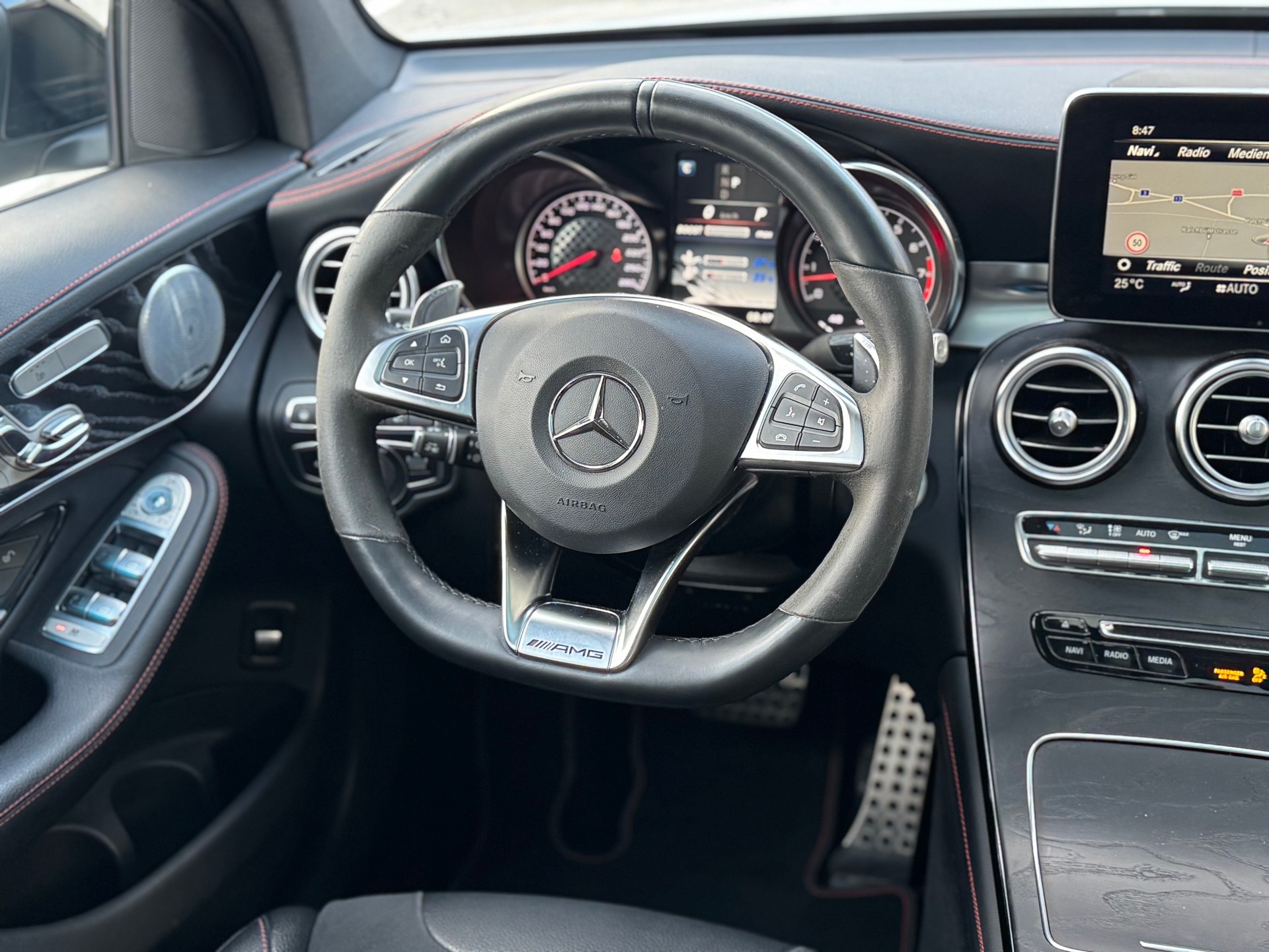 MERCEDES-BENZ GLC 43 AMG 4Matic 9G-Tronic-image-15
