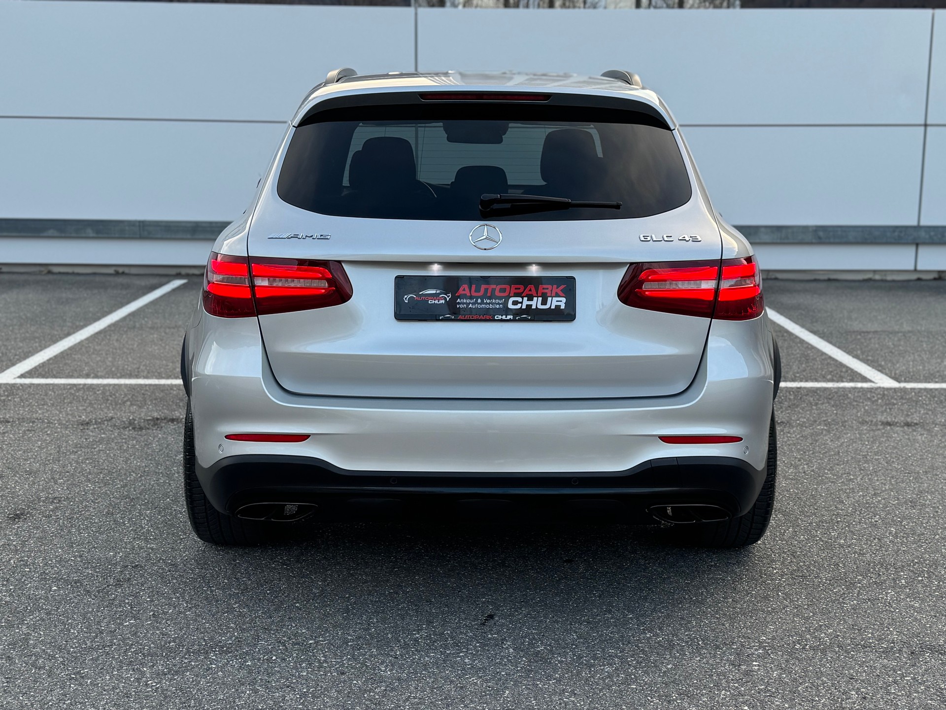 MERCEDES-BENZ GLC 43 AMG 4Matic 9G-Tronic-image-3