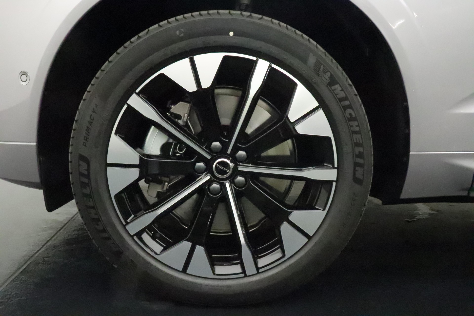 VOLVO XC60 2.0 T8 TE Ultra Dark eAWD-image-13