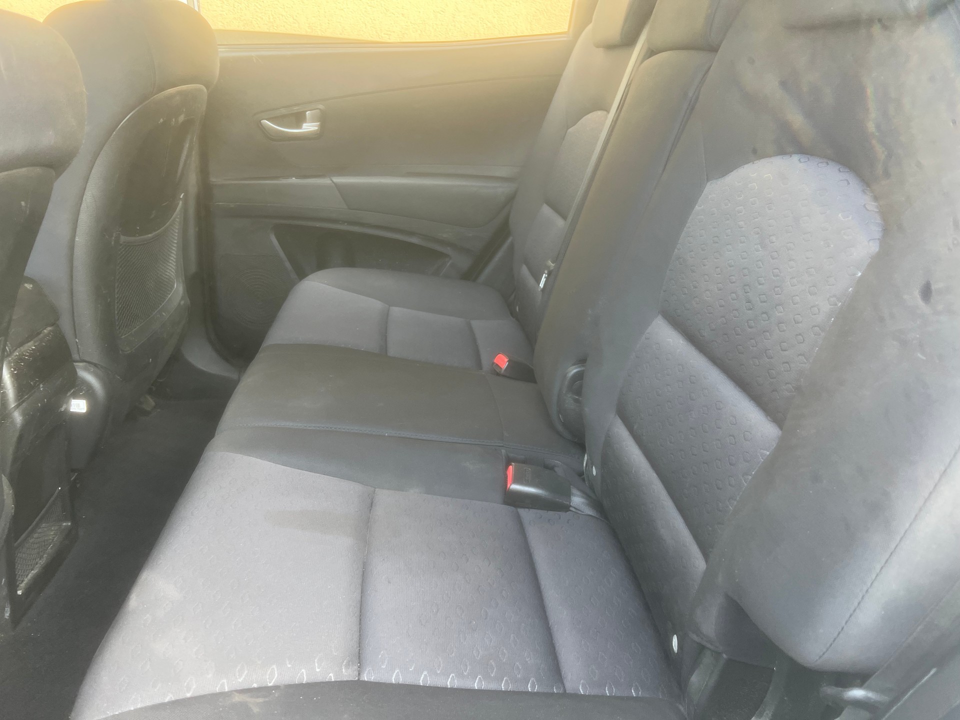 KGM-SsangYong Korando 2.0i Quartz 4WD-image-13