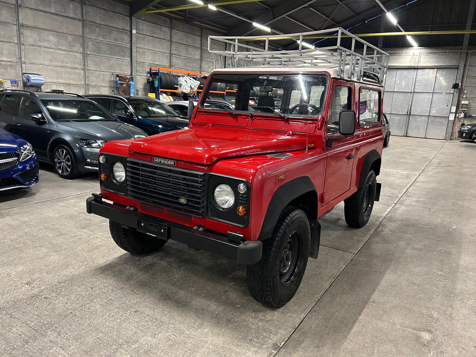 LAND ROVER Defender 90 SW 2.5 Td5-image-7