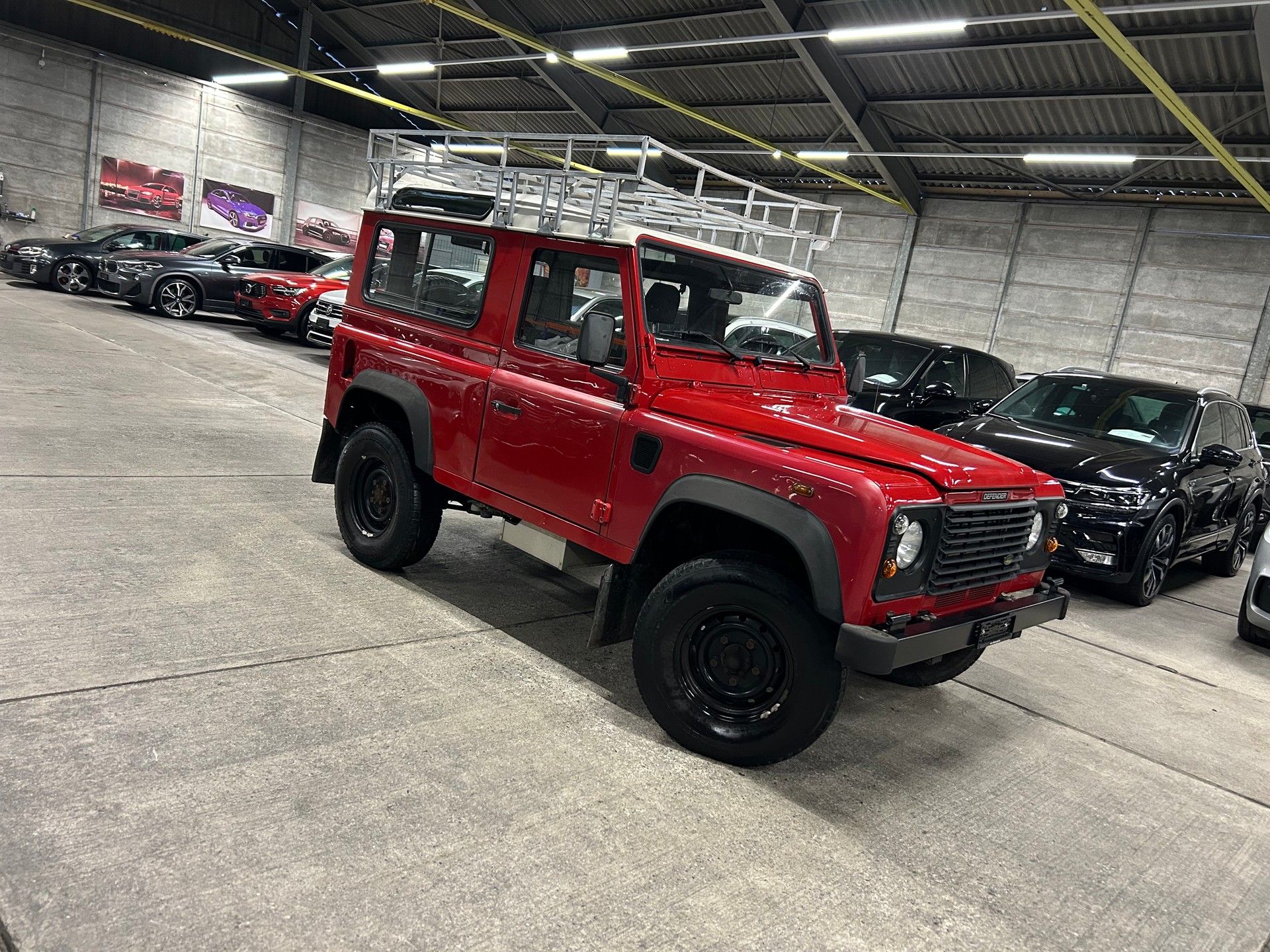 LAND ROVER Defender 90 SW 2.5 Td5-image-0