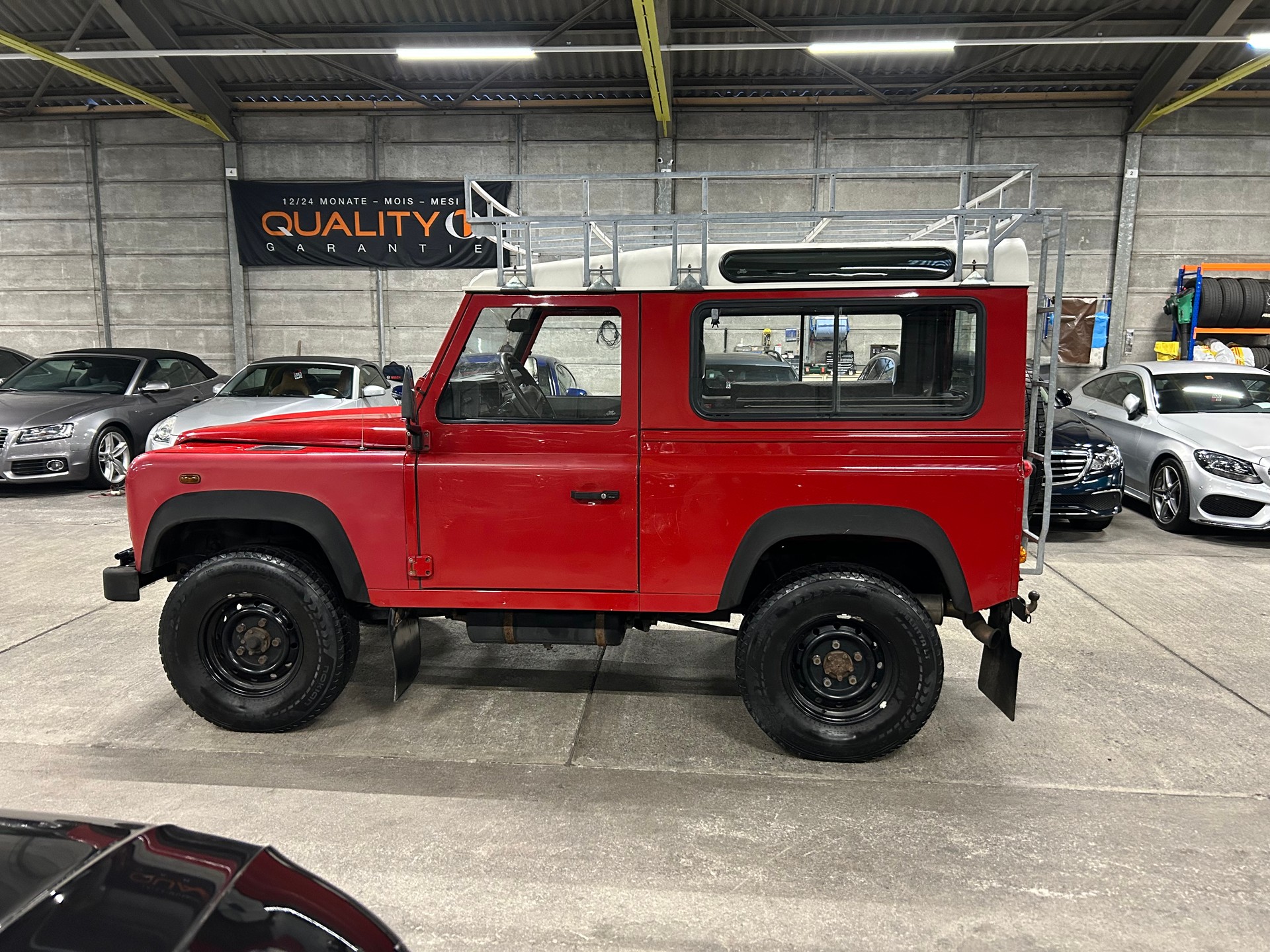 LAND ROVER Defender 90 SW 2.5 Td5-image-6