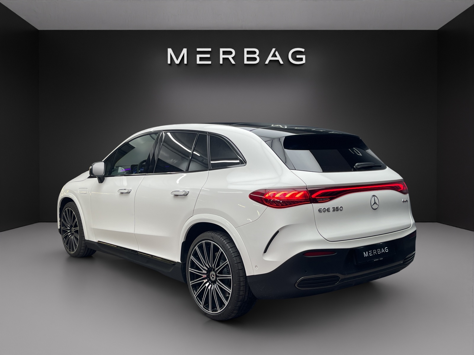 MERCEDES-BENZ EQE SUV 350 4 M Exe. Ed.-image-3
