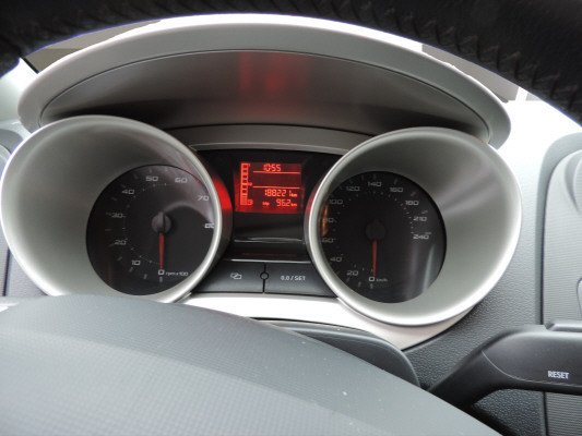 SEAT Ibiza SC 1.6 Sport-showroom-element-3