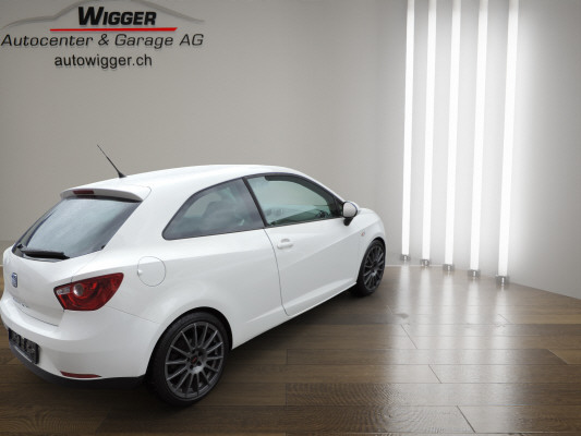 SEAT Ibiza SC 1.6 Sport-image-5
