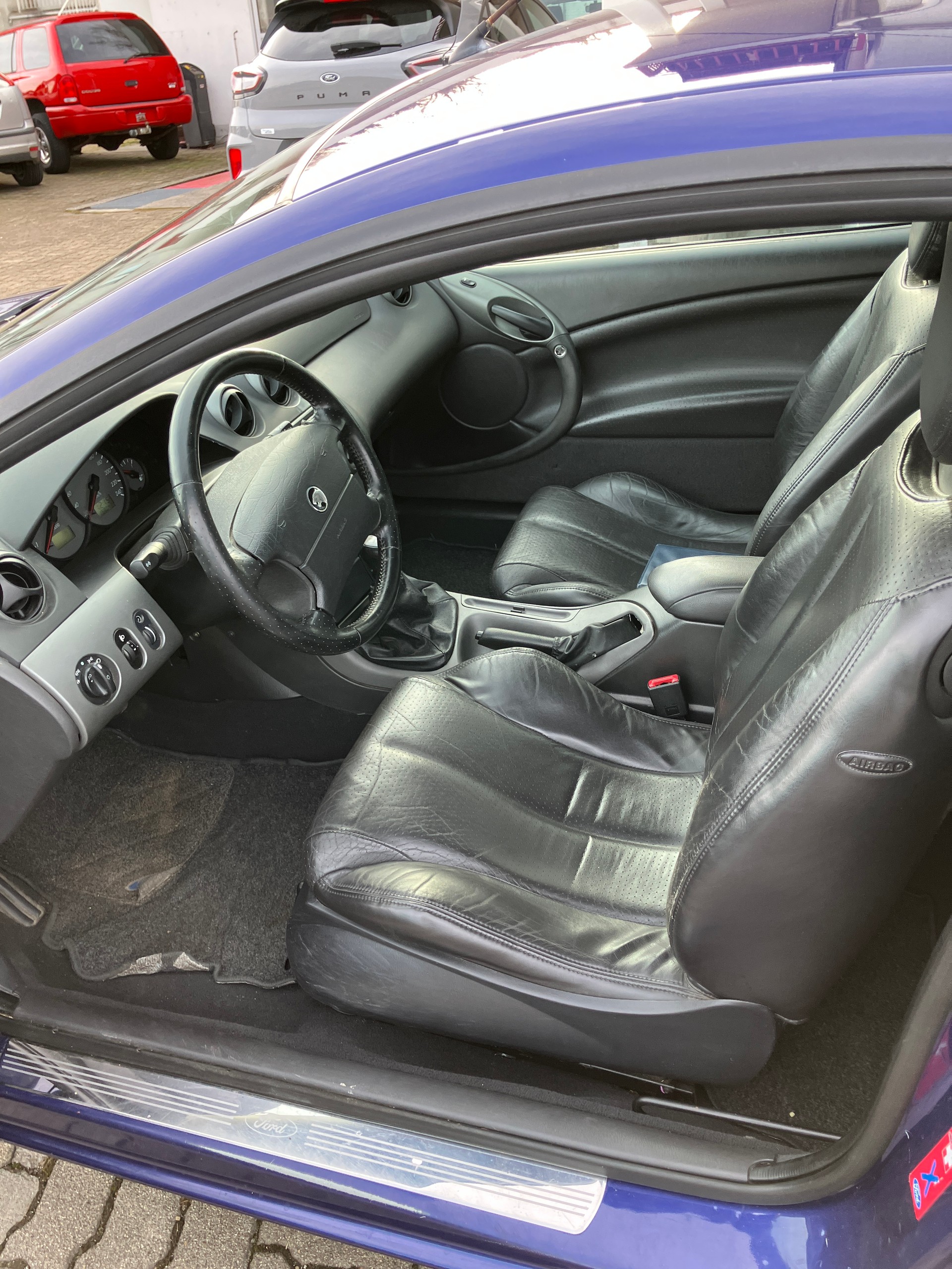 FORD Cougar 2.5i V6 24V-image-5