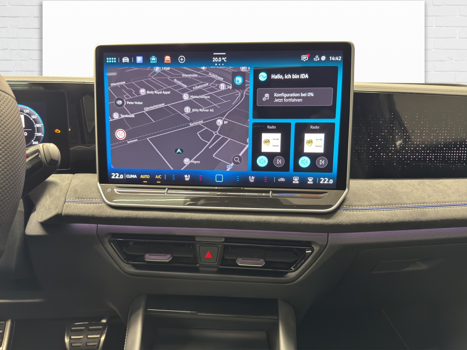 VW Tiguan 2.0 TSI R-Line DSG 4motion-image-8