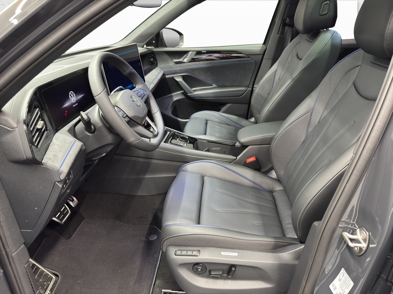 VW Tiguan 2.0 TSI R-Line DSG 4motion-image-6