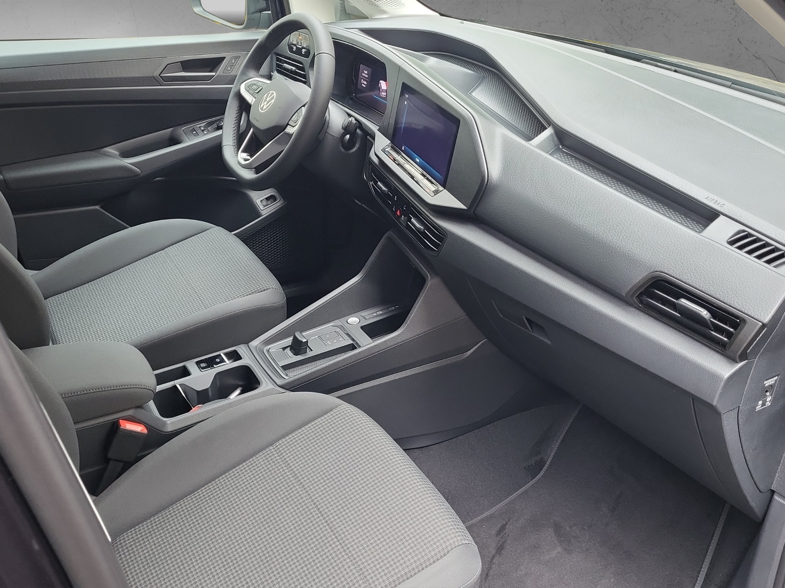 VW Caddy Liberty Maxi 1.5eHybrid-image-9