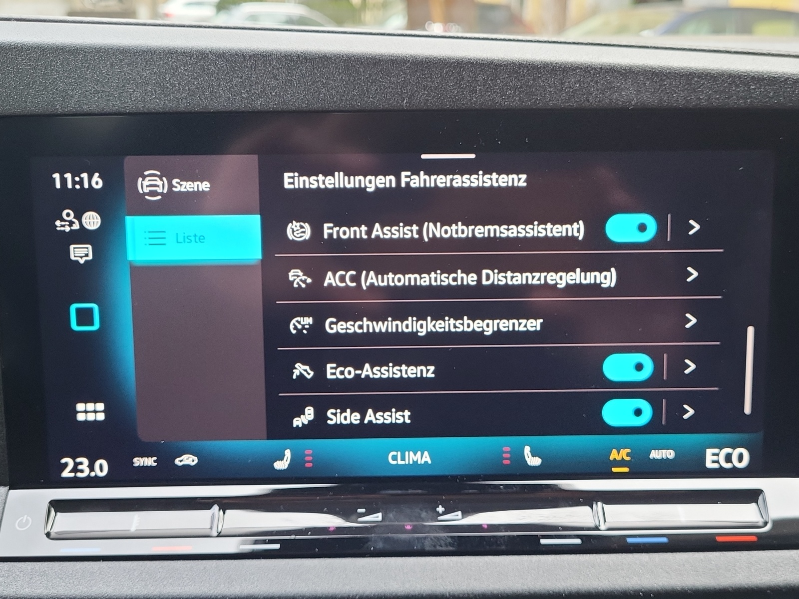 VW Caddy Liberty Maxi 1.5eHybrid-image-23