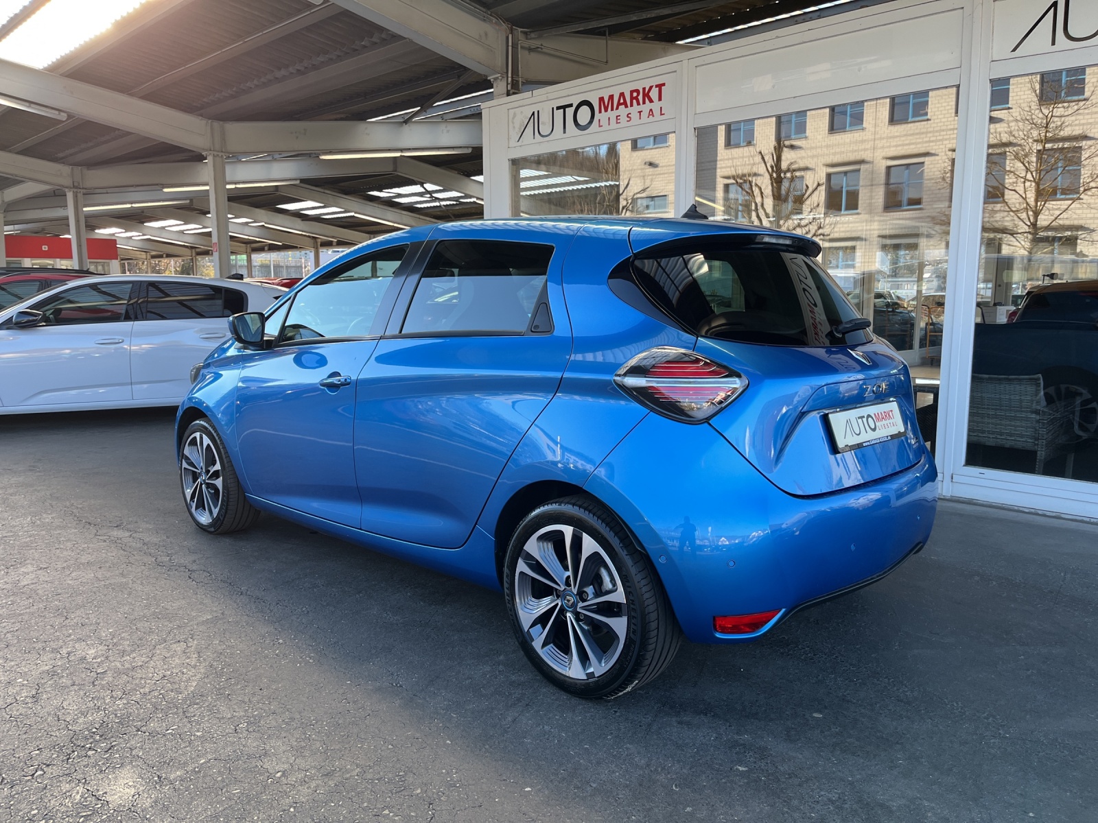 RENAULT Zoe Intens R135 (incl. Batterie)-image-2