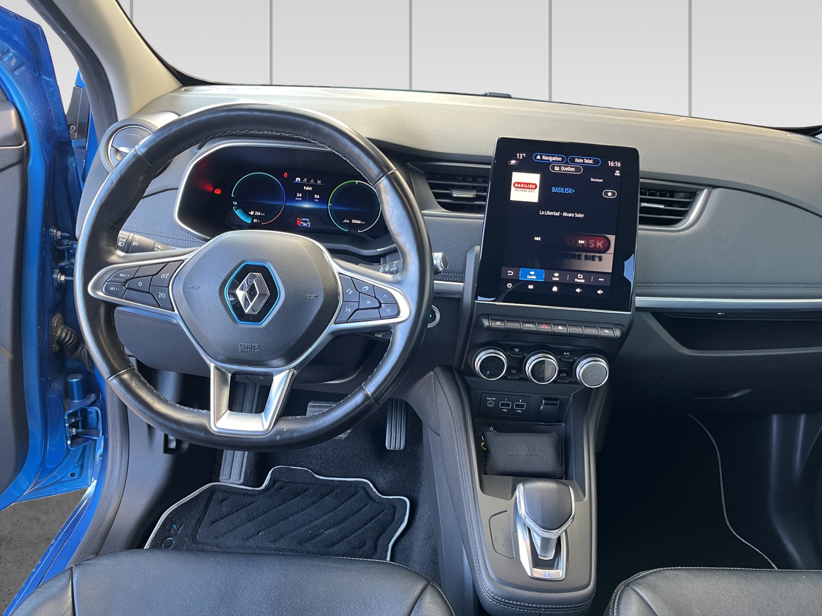 RENAULT Zoe Intens R135 (incl. Batterie)-image-7