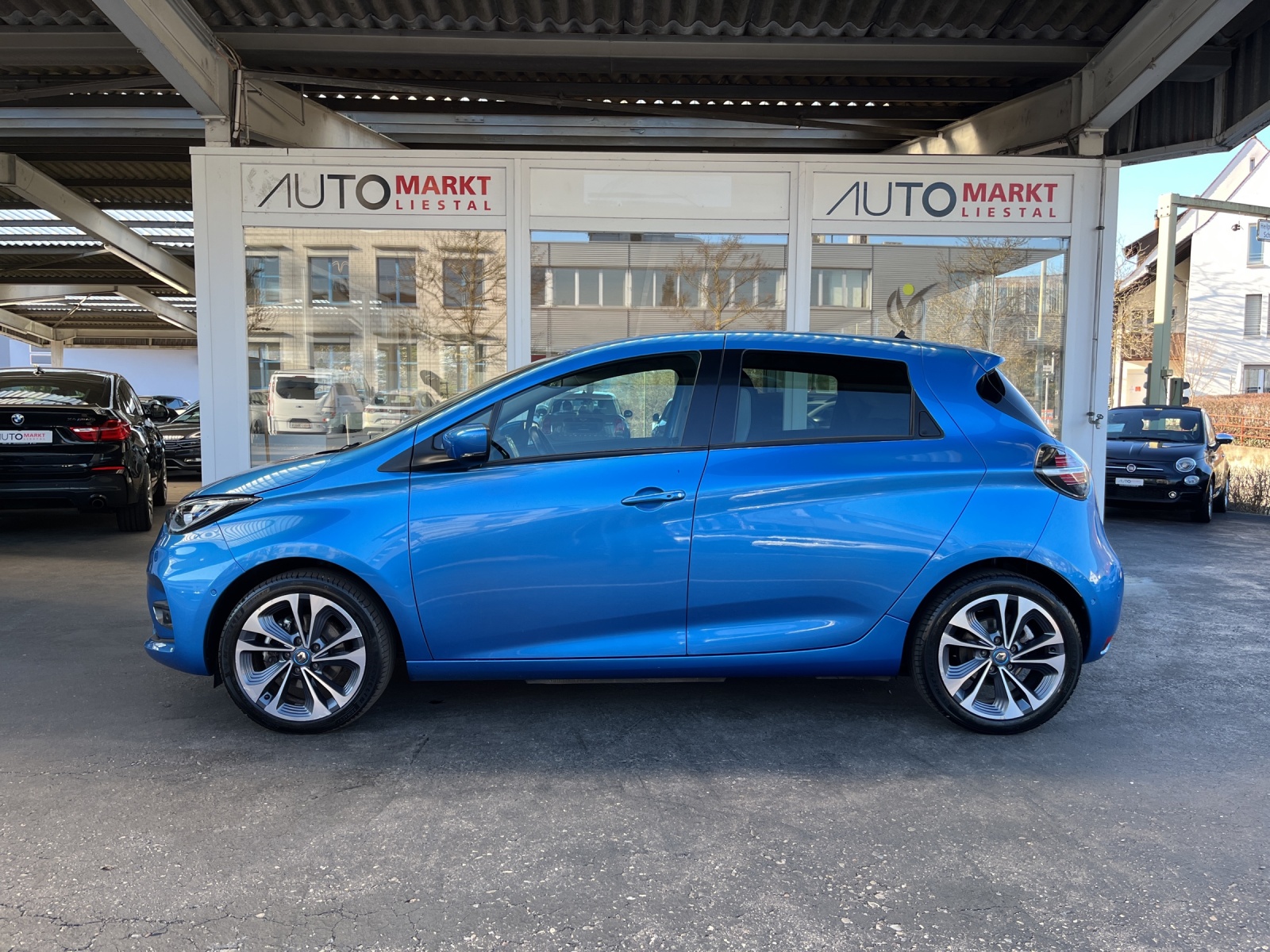 RENAULT Zoe Intens R135 (incl. Batterie)-image-1
