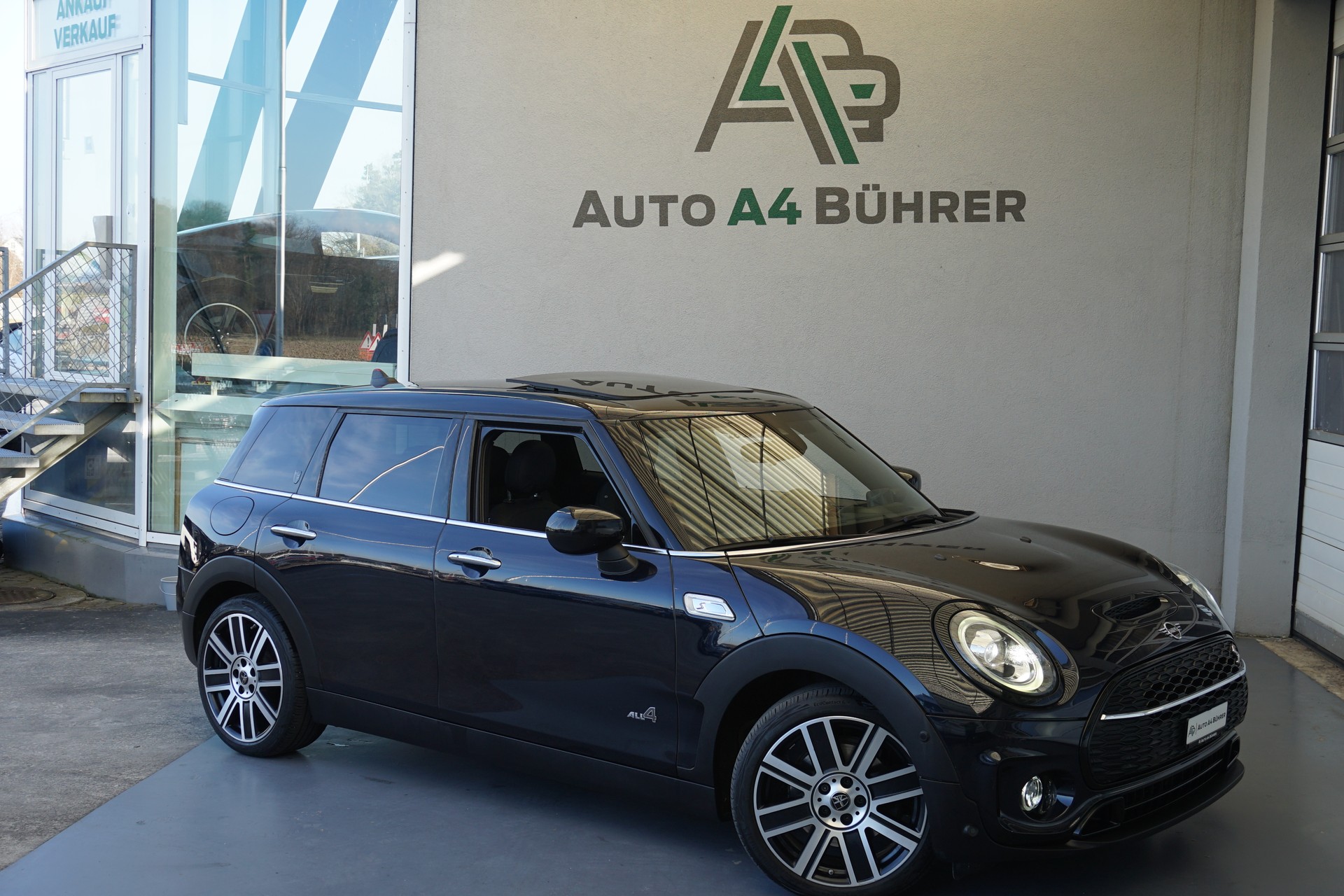 MINI Clubman Cooper S Trafalgar 192PS All4 Automat 4WD-image-2