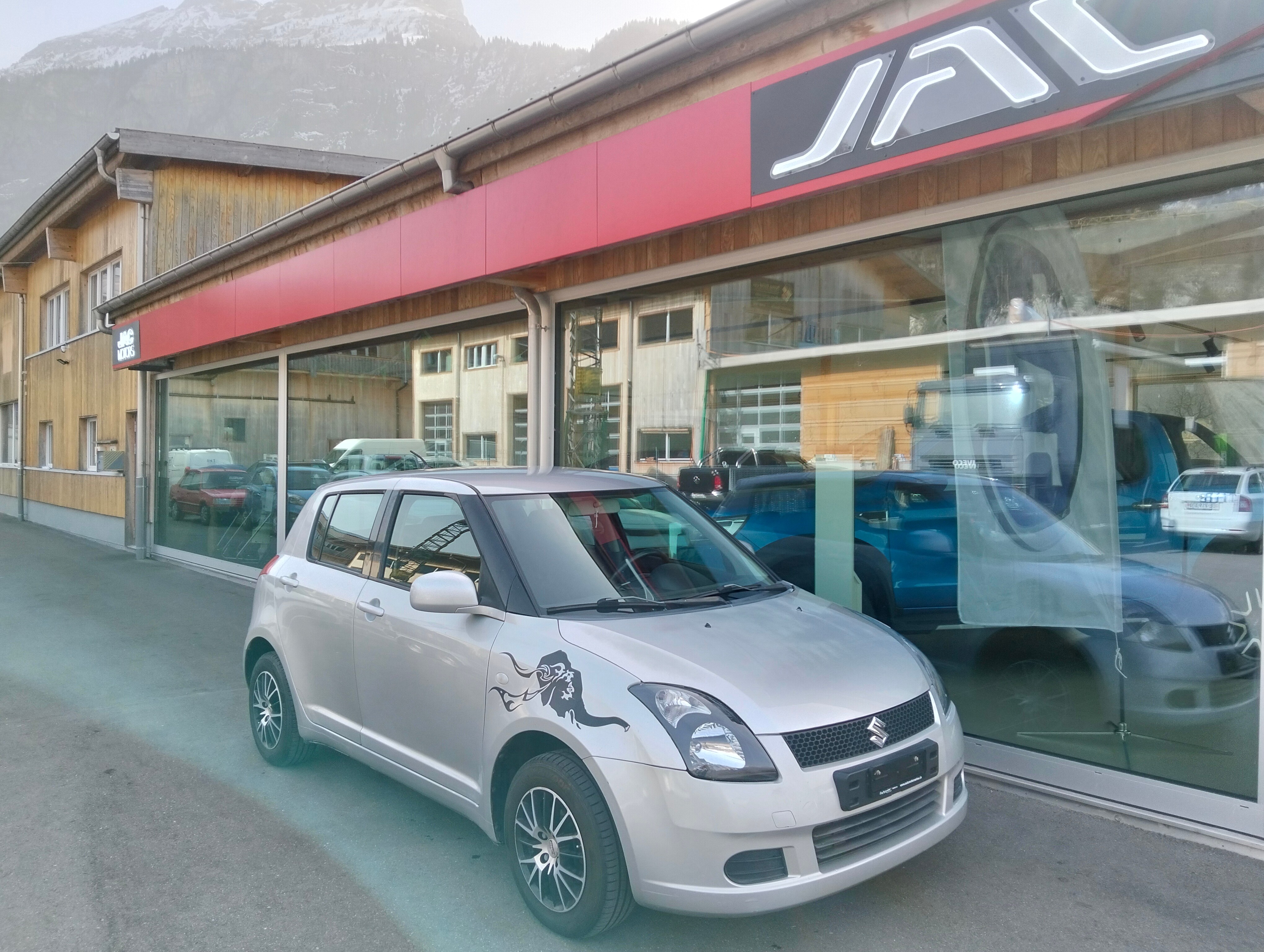 Car photo