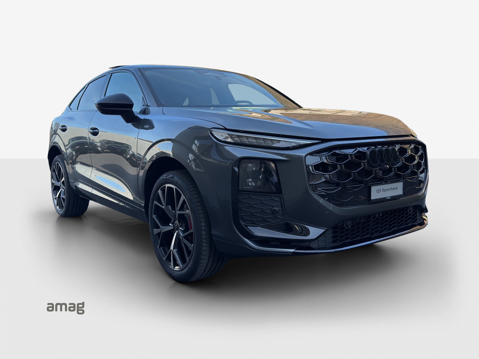 AUDI Q3 Sportback e-hybrid 200 kW S tronig-image-5