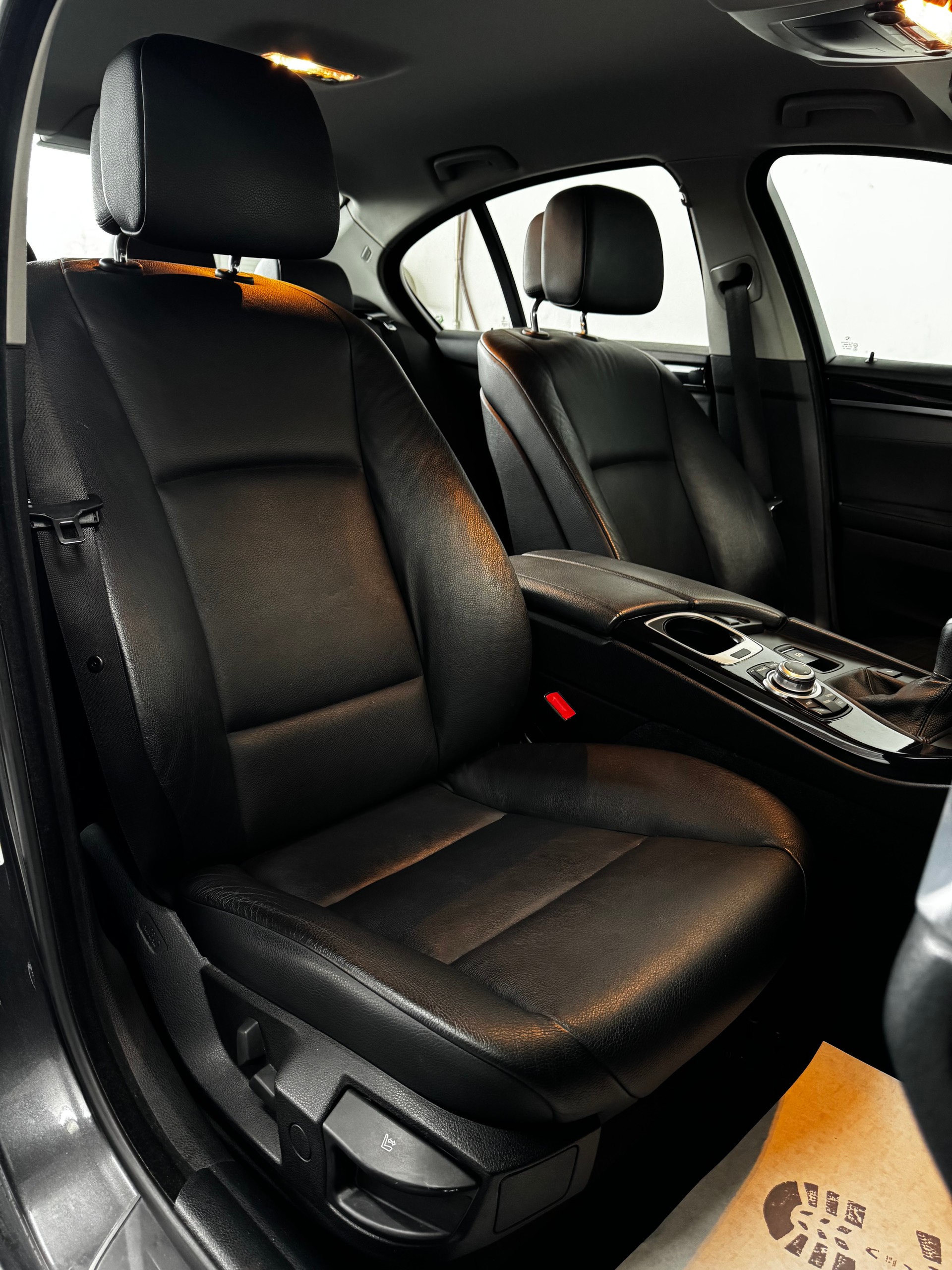 BMW 530d-image-18