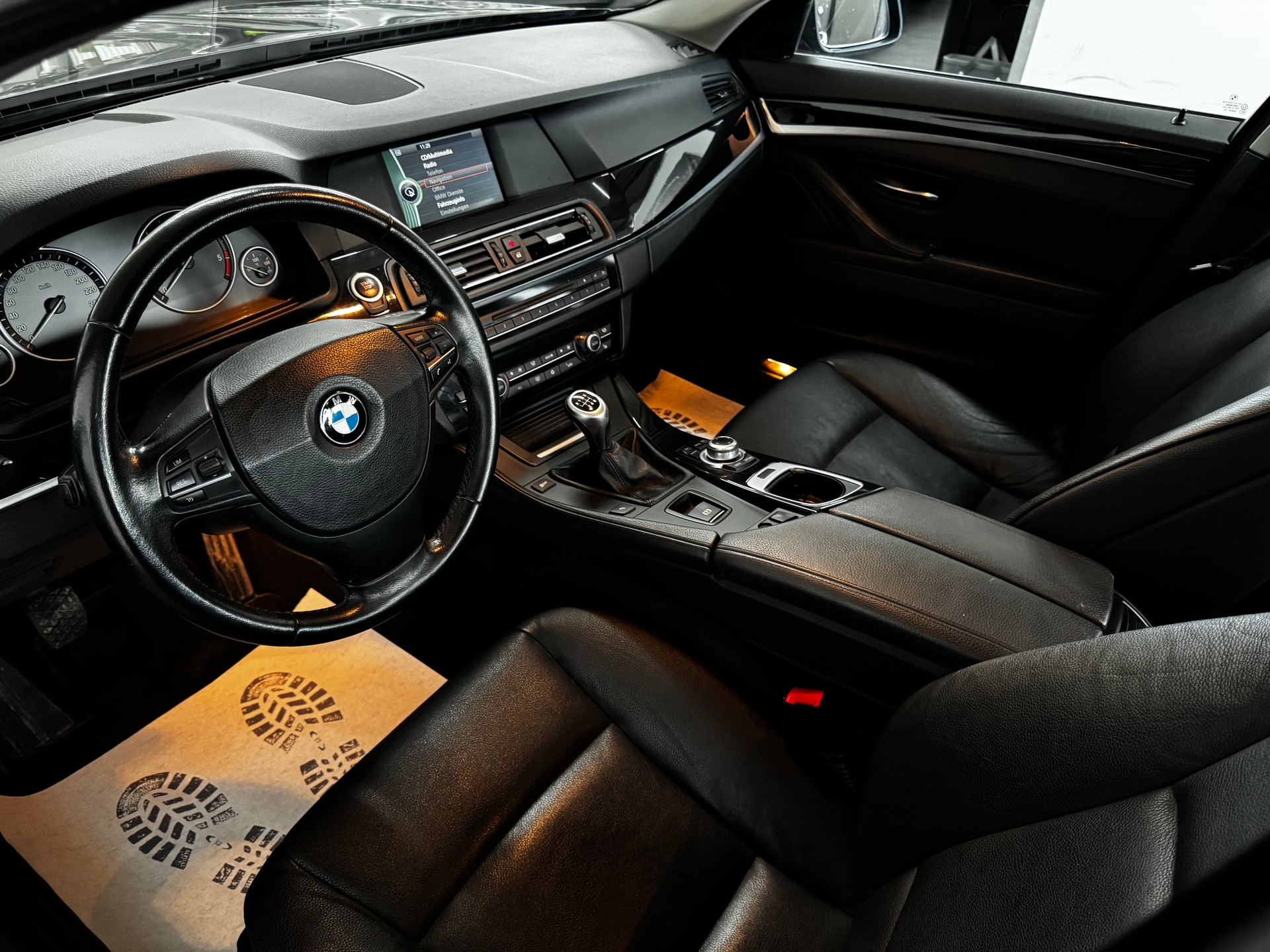 BMW 530d-image-12