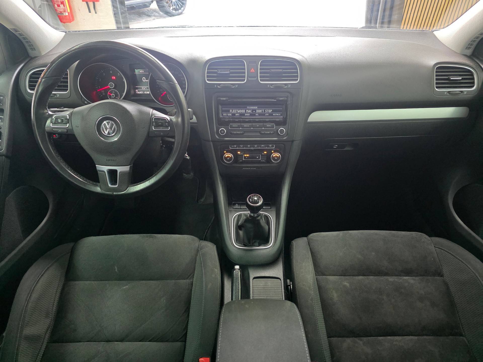 VW Golf 1.4 TSI Trendline-image-10