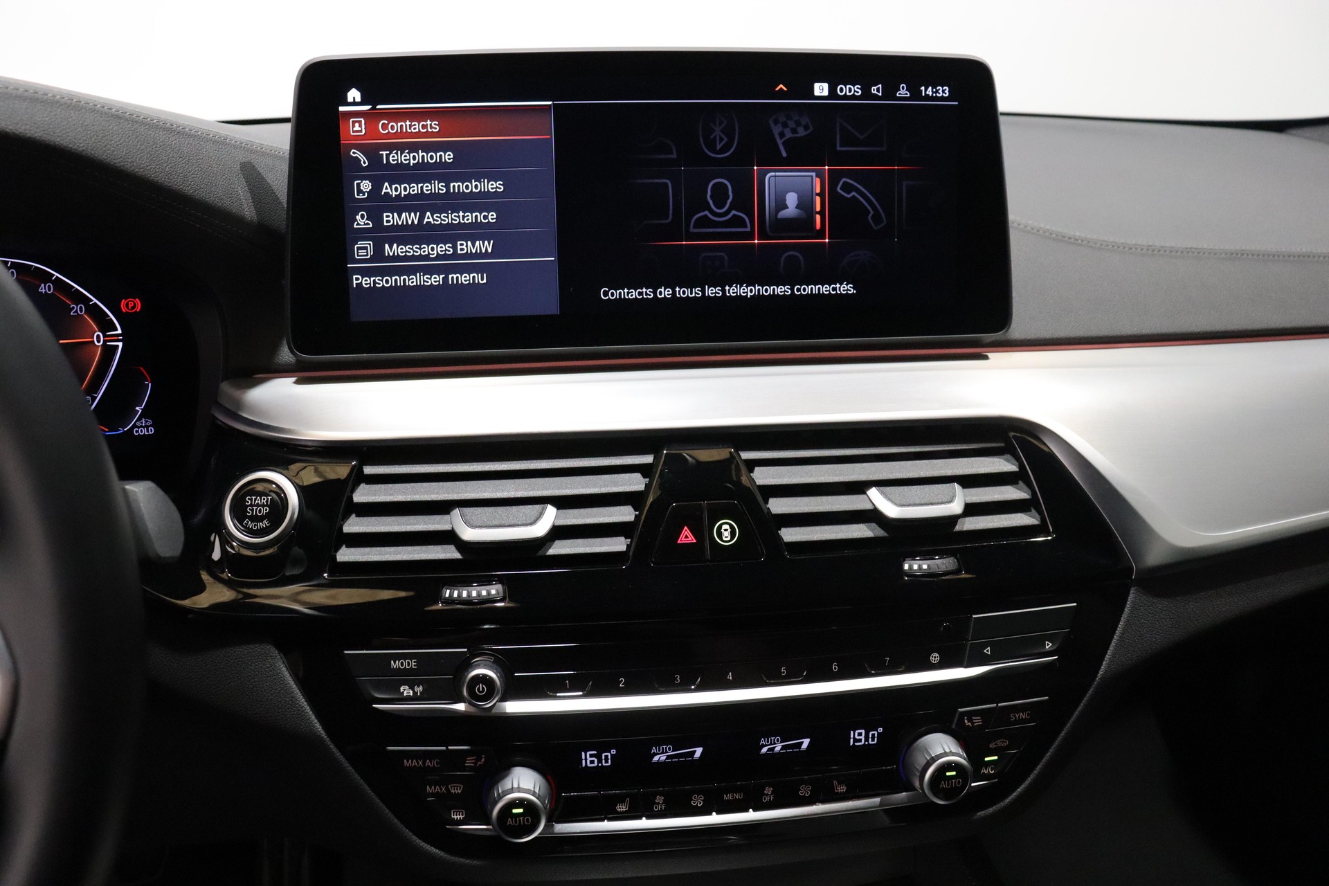 BMW 520d xDrive paddles Touring-image-12