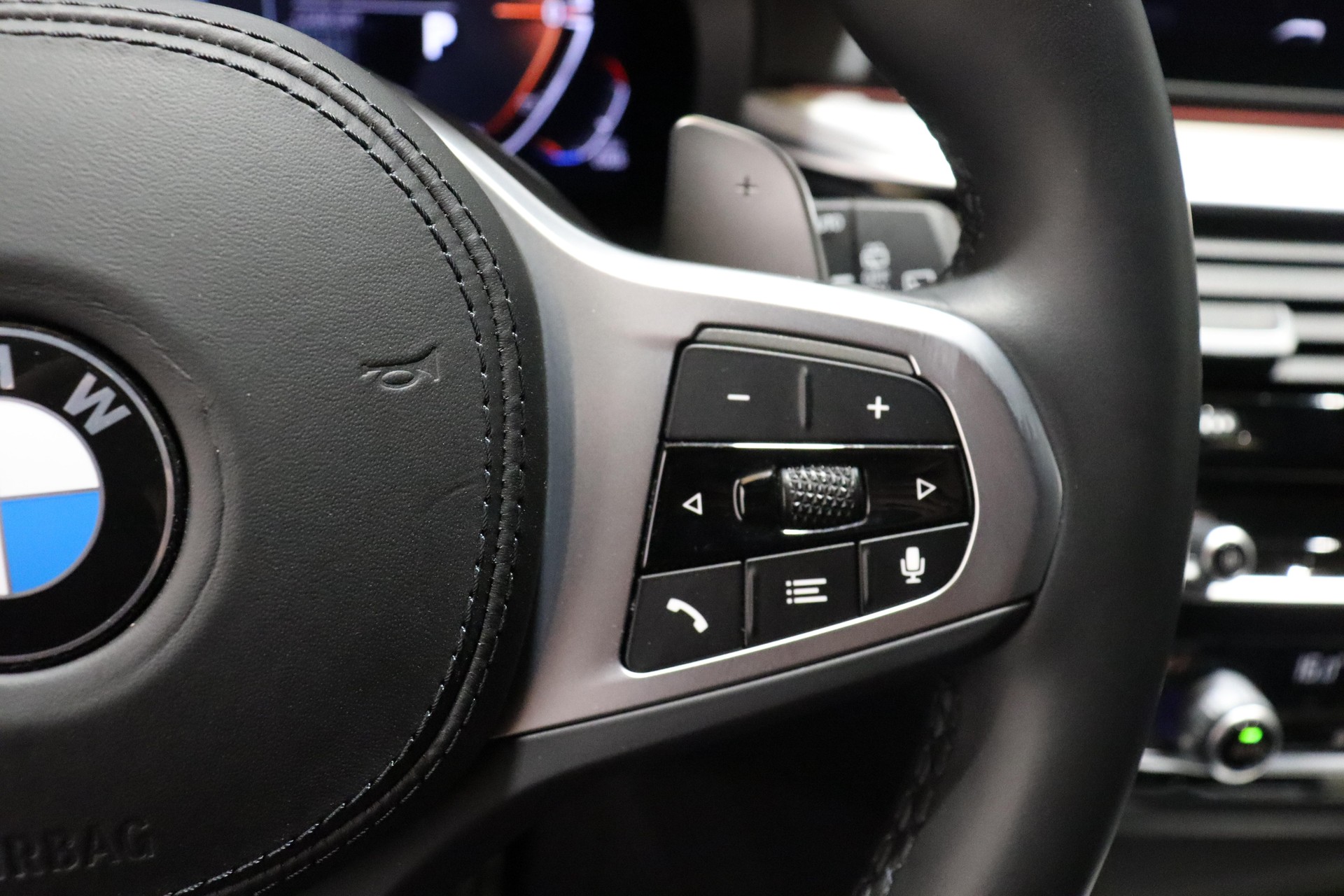 BMW 520d xDrive paddles Touring-image-18