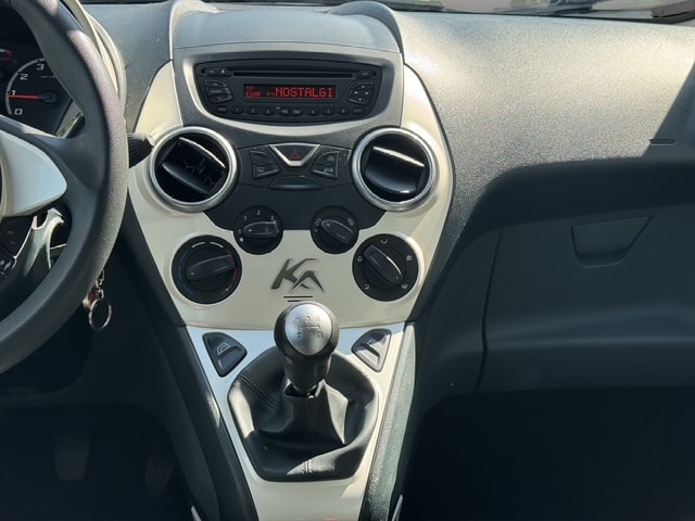 FORD KA 1.25 Titanium-image-13