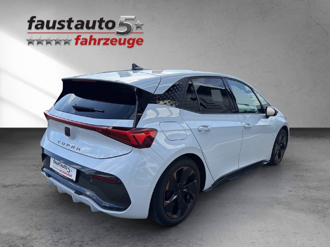 CUPRA Born Electric MY22-image-4