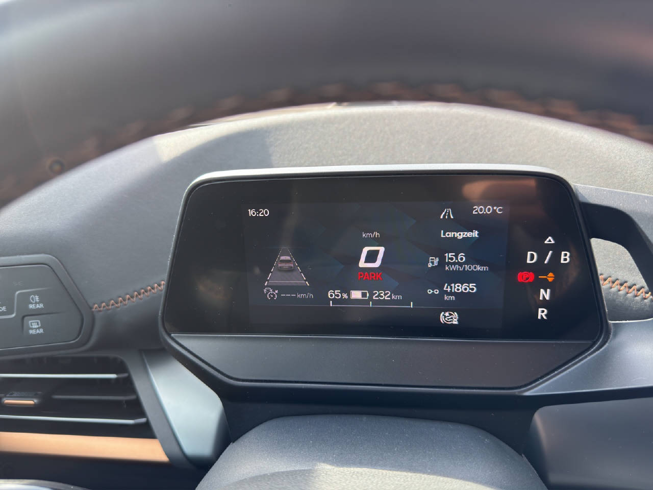 CUPRA Born Electric MY22-image-10
