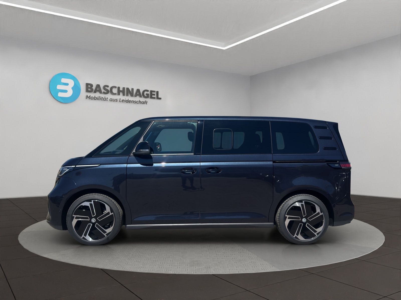 VW ID.Buzz NWB GTX 4 Motion-image-1