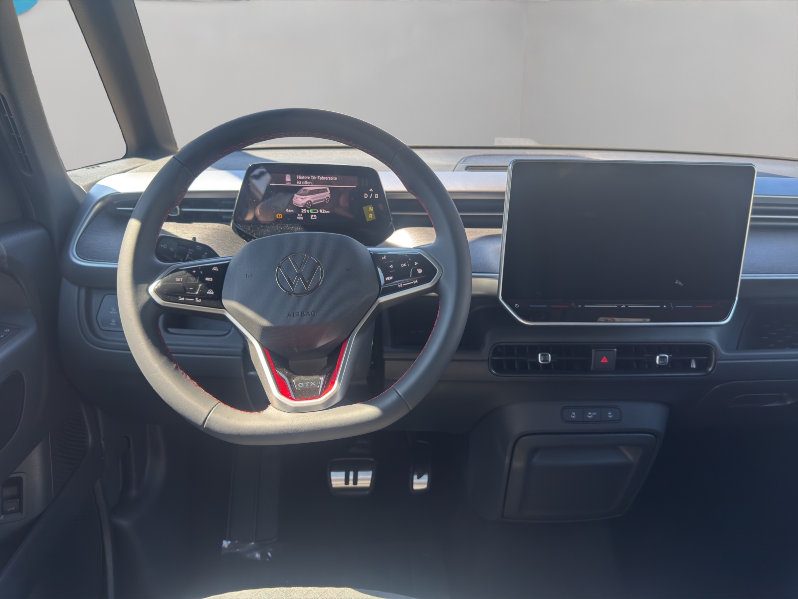VW ID.Buzz NWB GTX 4 Motion-image-4