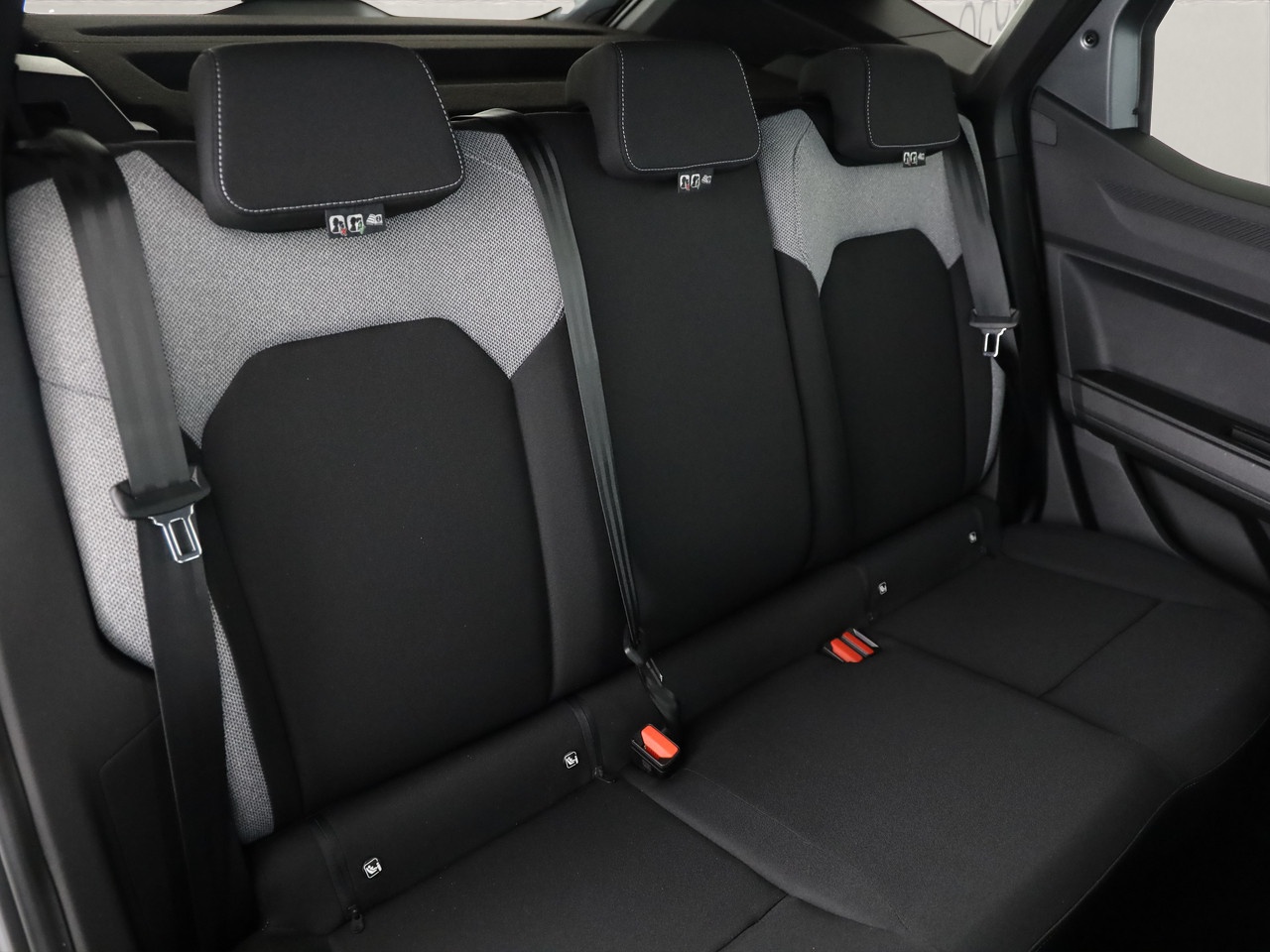 DACIA Duster 1.8 Hybrid Journey-image-7