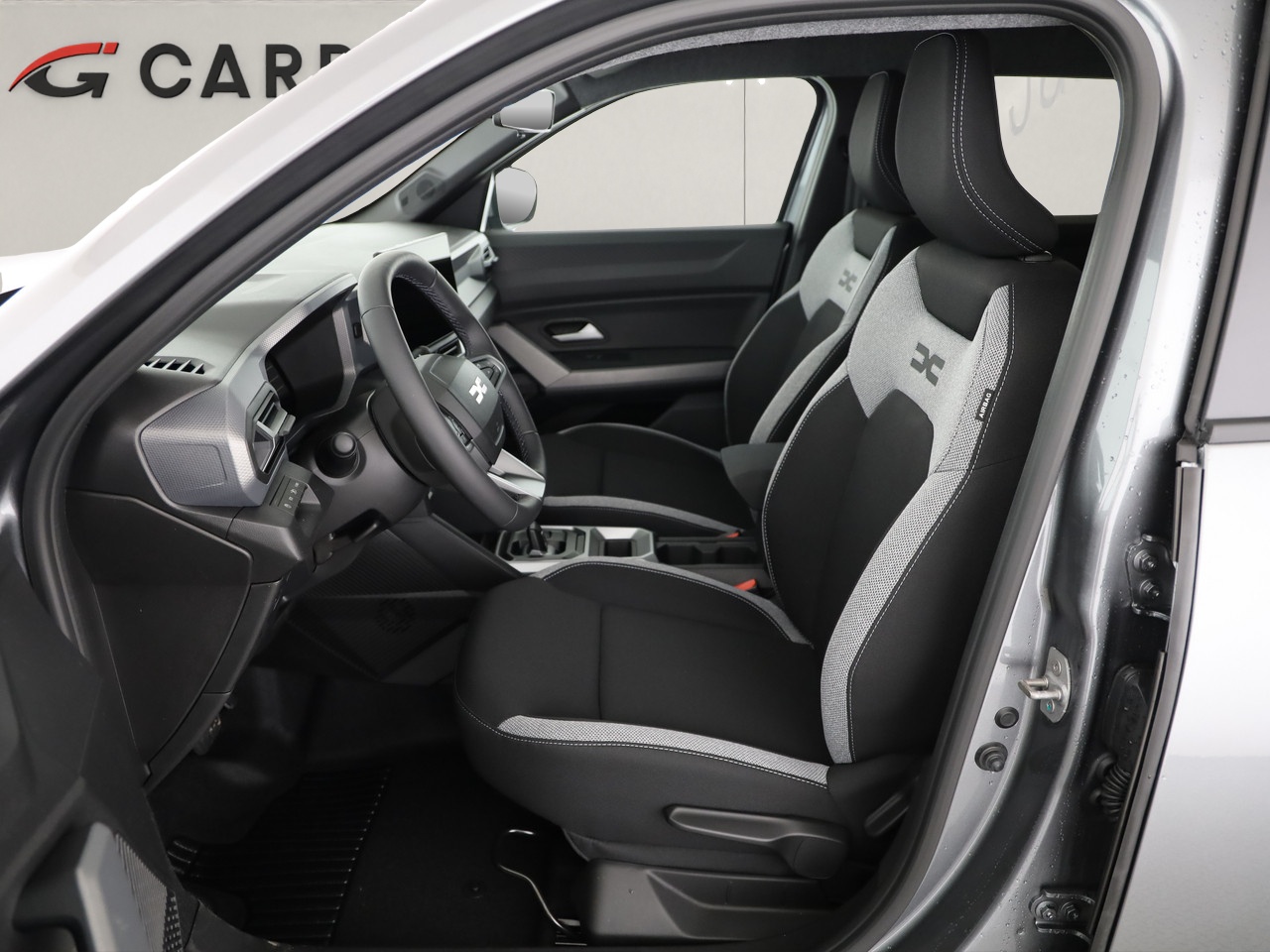 DACIA Duster 1.8 Hybrid Journey-image-5