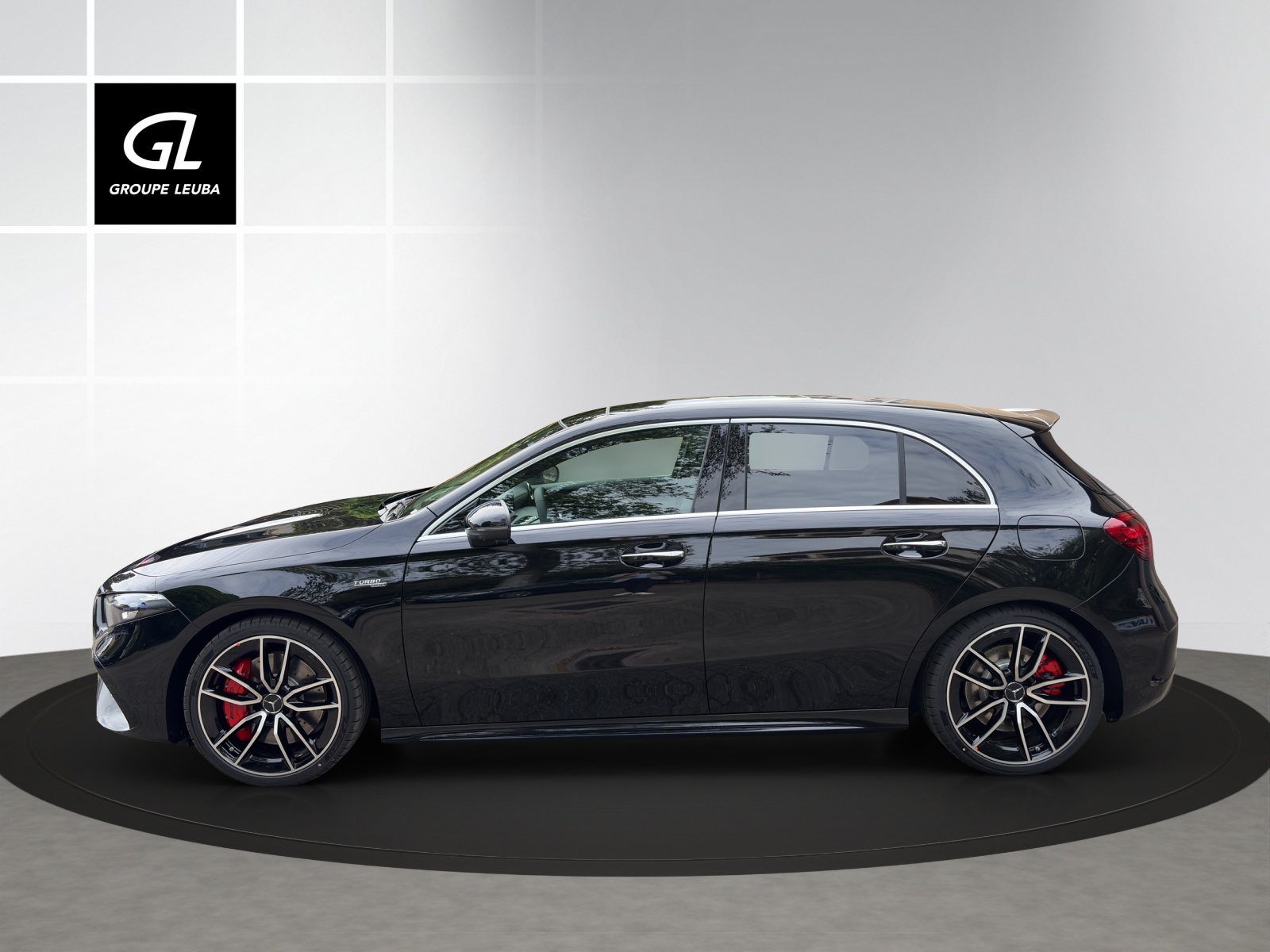 MERCEDES-BENZ A AMG 35 4Matic 8G-DCT-image-2